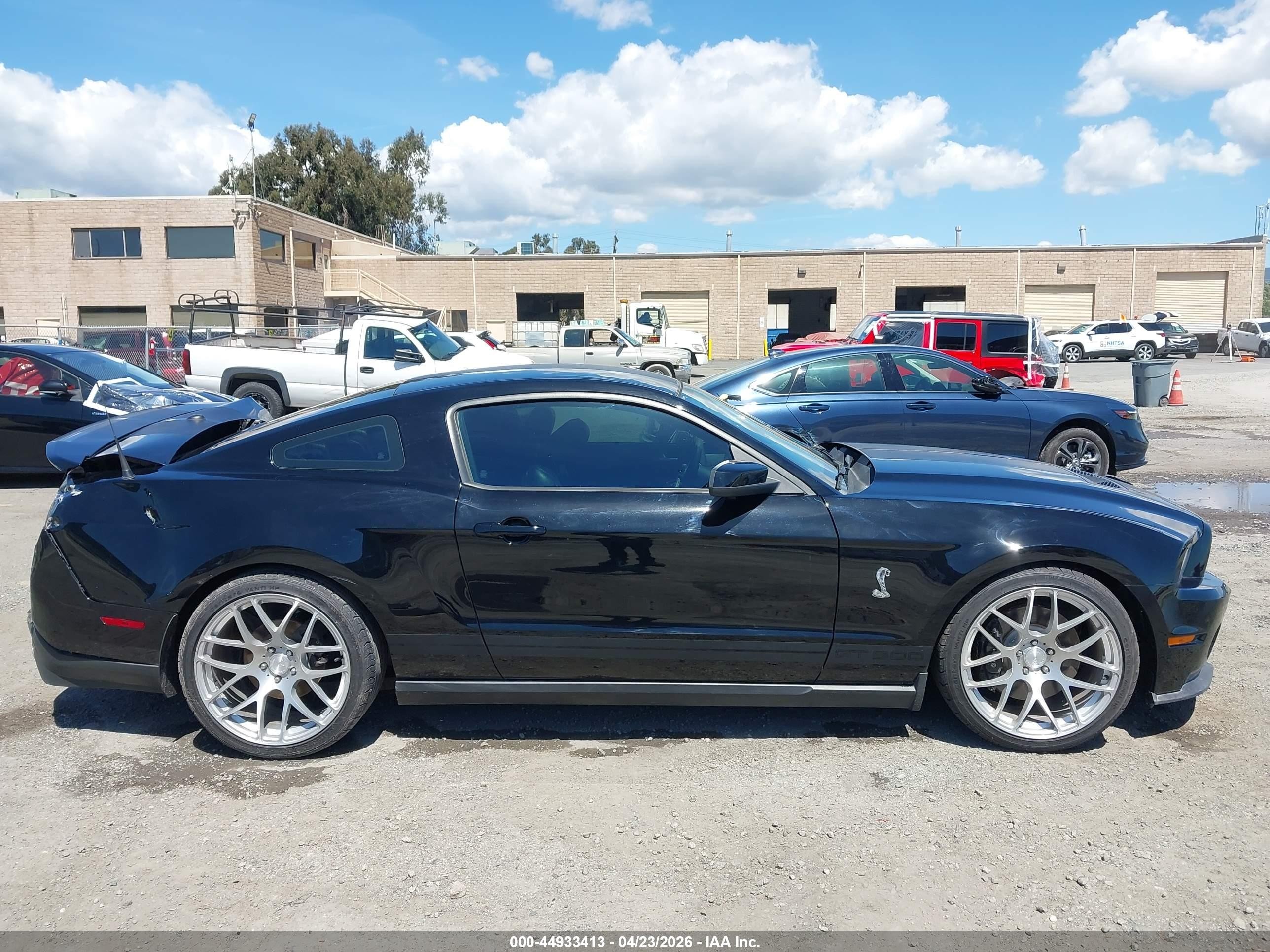 2010 Ford Shelby Gt500   Black vin: 1ZVBP8JSXA5166319