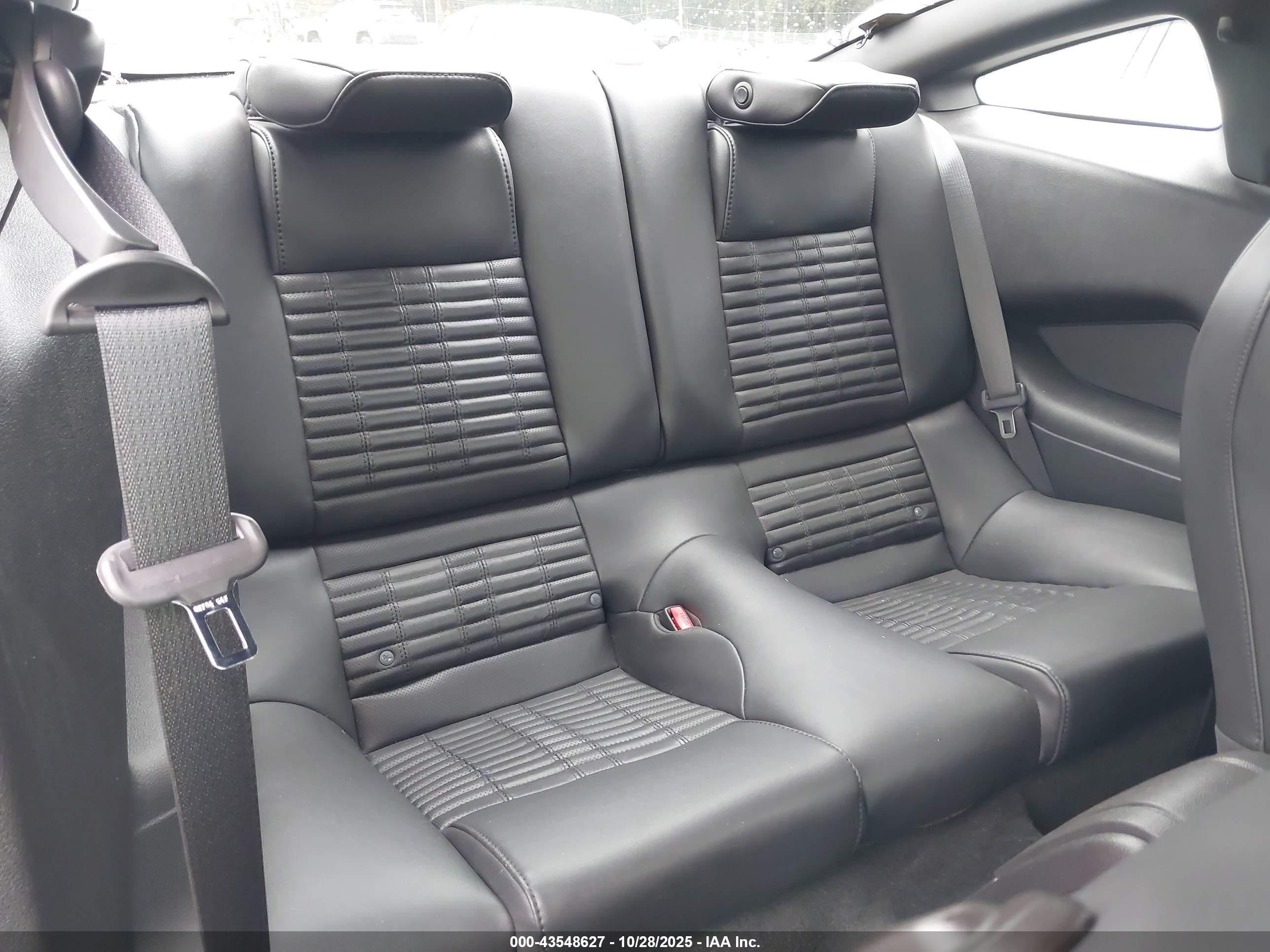 2013 Ford Shelby Gt500   Gray vin: 1ZVBP8JZ2D5260857