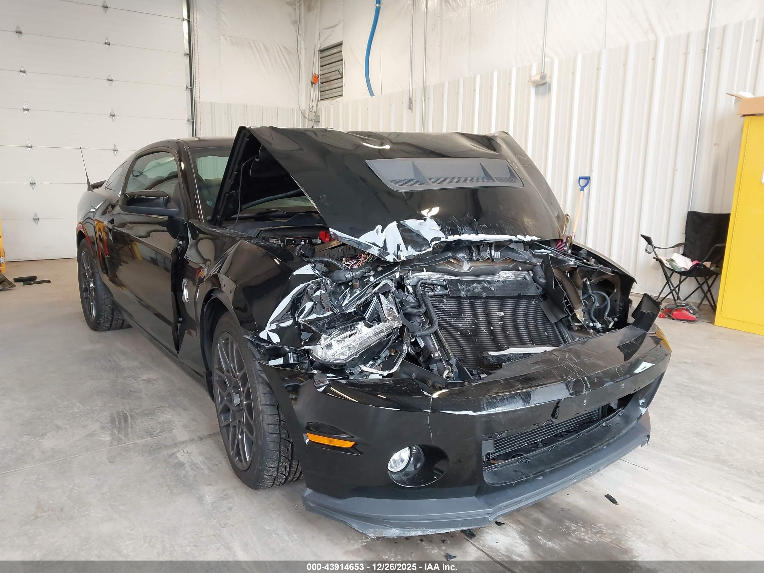 2013 Ford Shelby Gt500   Black vin: 1ZVBP8JZ8D5260863