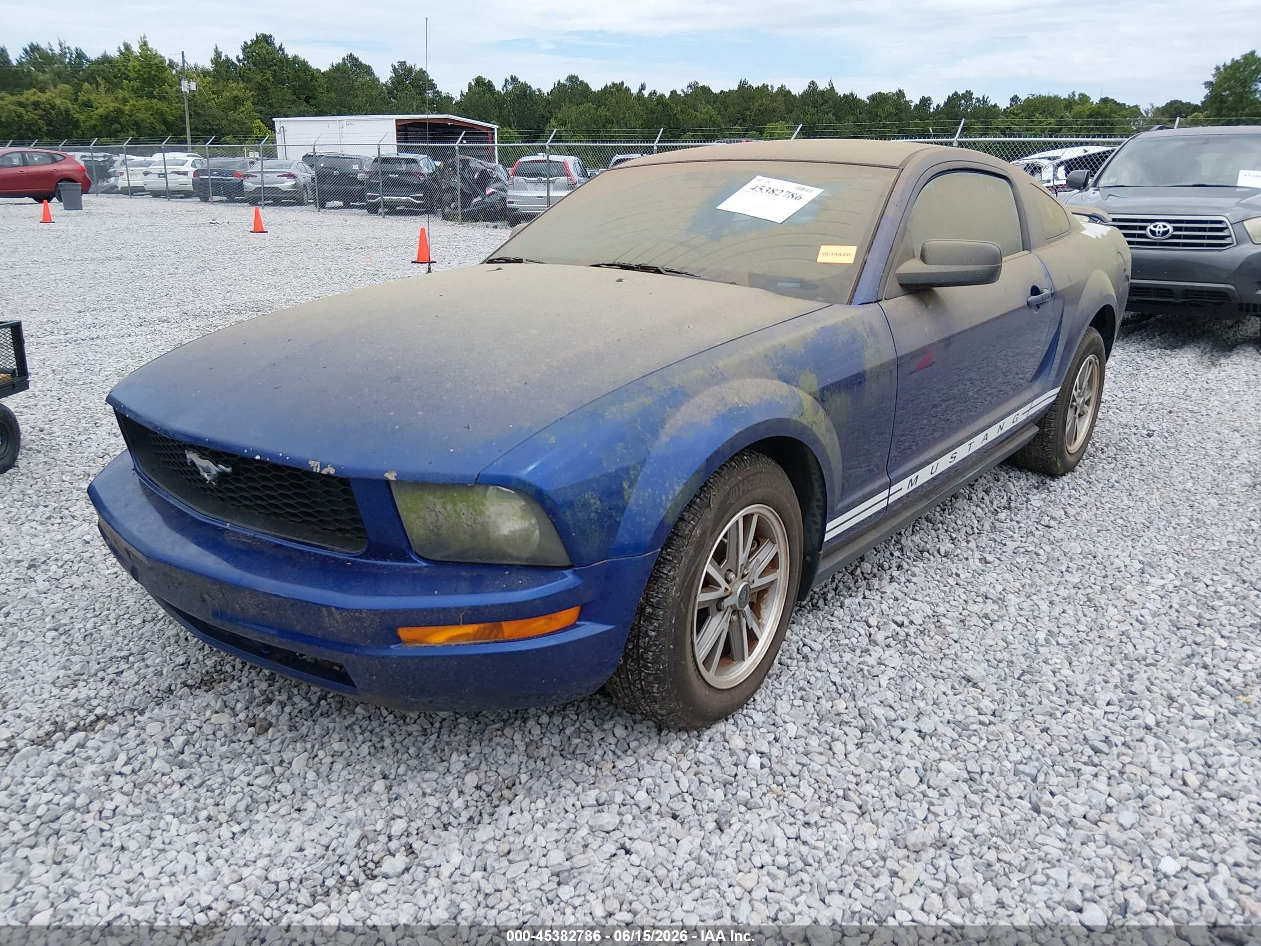 2005 Ford Mustang V6 Deluxe/v6 Premium Blue vin: 1ZVFT80N055130282