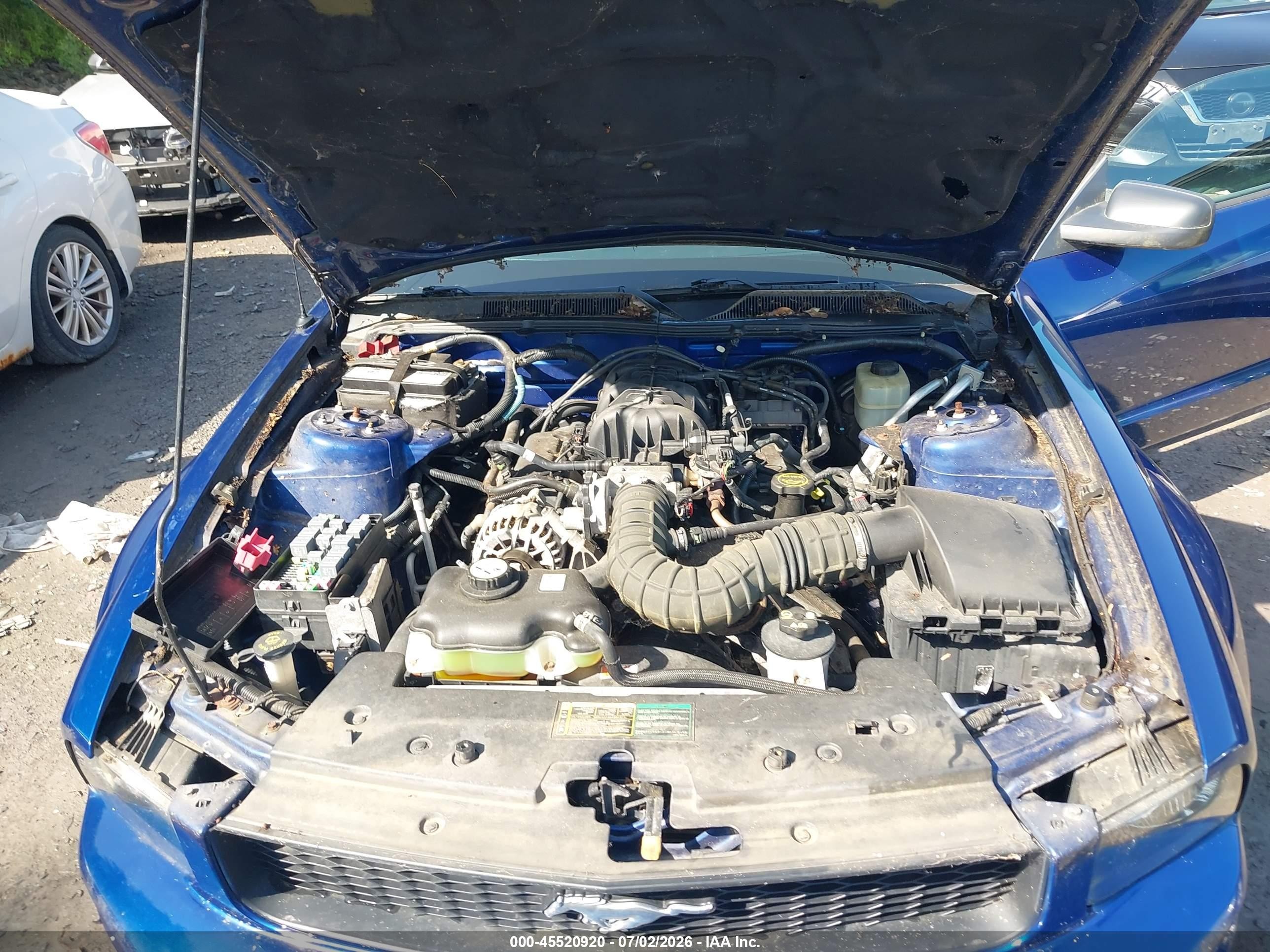 2006 Ford Mustang V6 Blue vin: 1ZVFT80N165161641