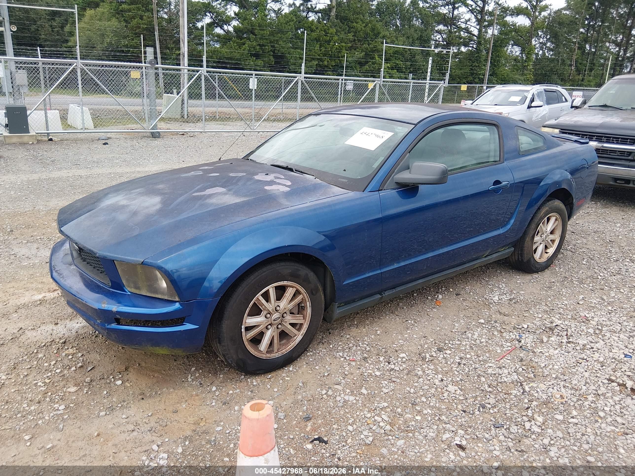 2007 Ford Mustang V6 Deluxe/v6 Premium Blue vin: 1ZVFT80N175210693