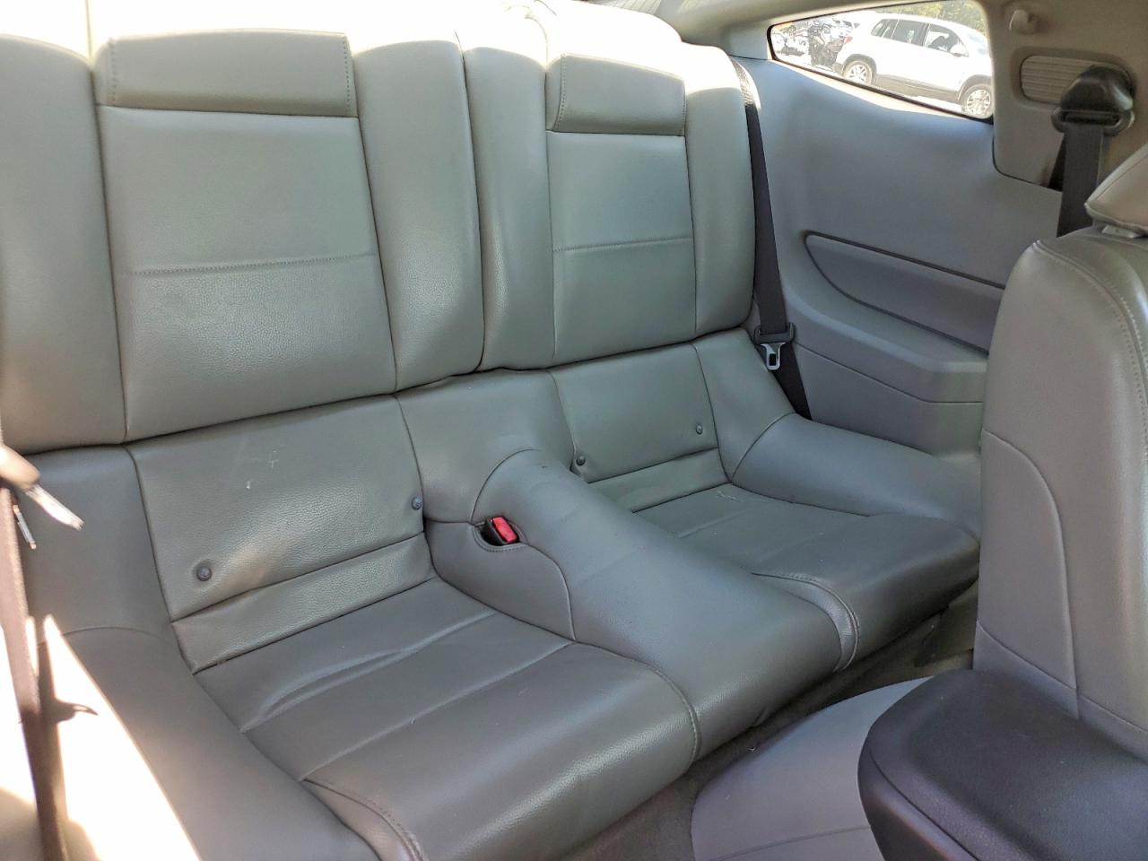 2005 Ford Mustang Red vin: 1ZVFT80N255144734