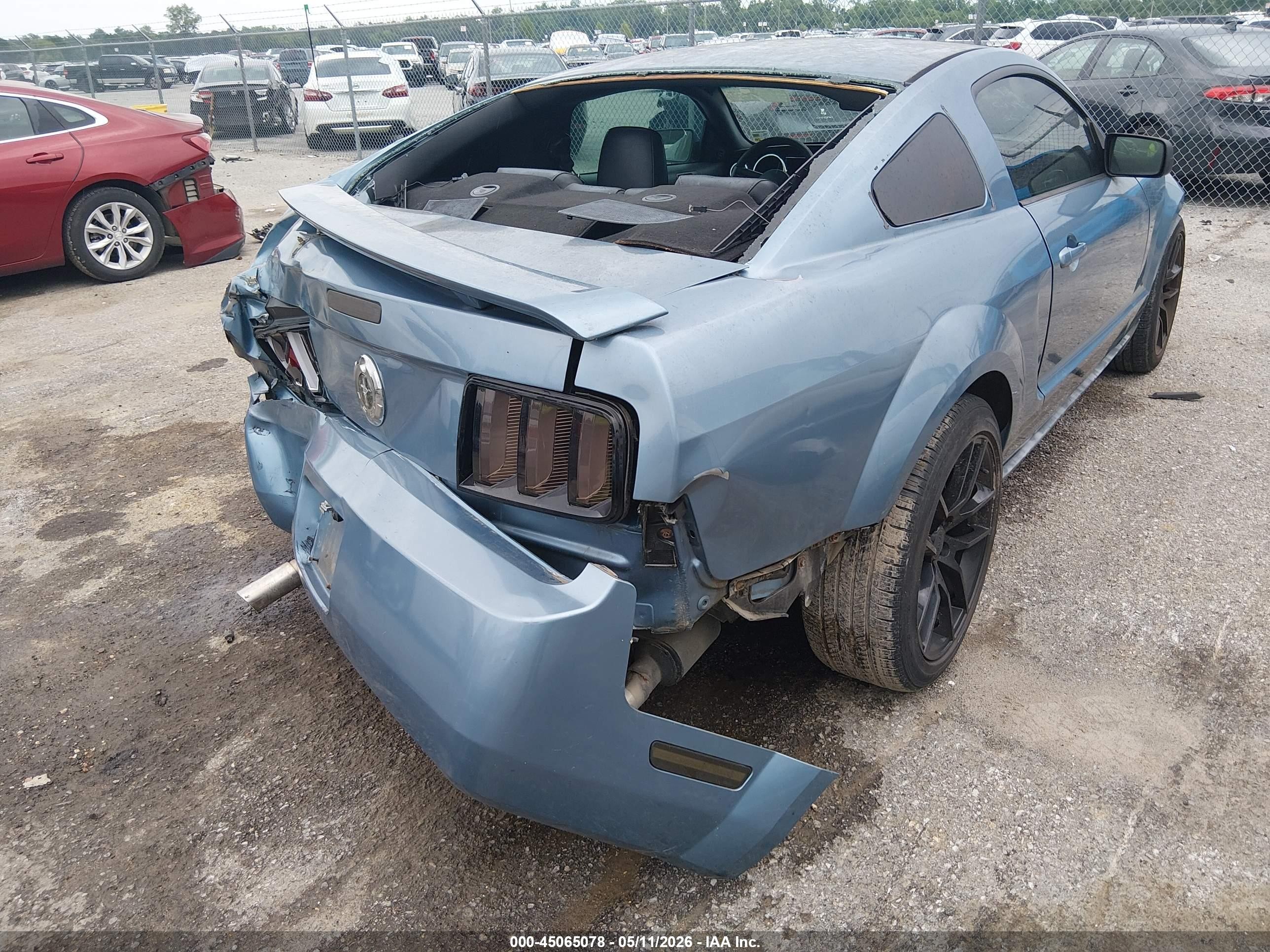 2005 Ford Mustang V6 Deluxe/v6 Premium Blue vin: 1ZVFT80N255174137