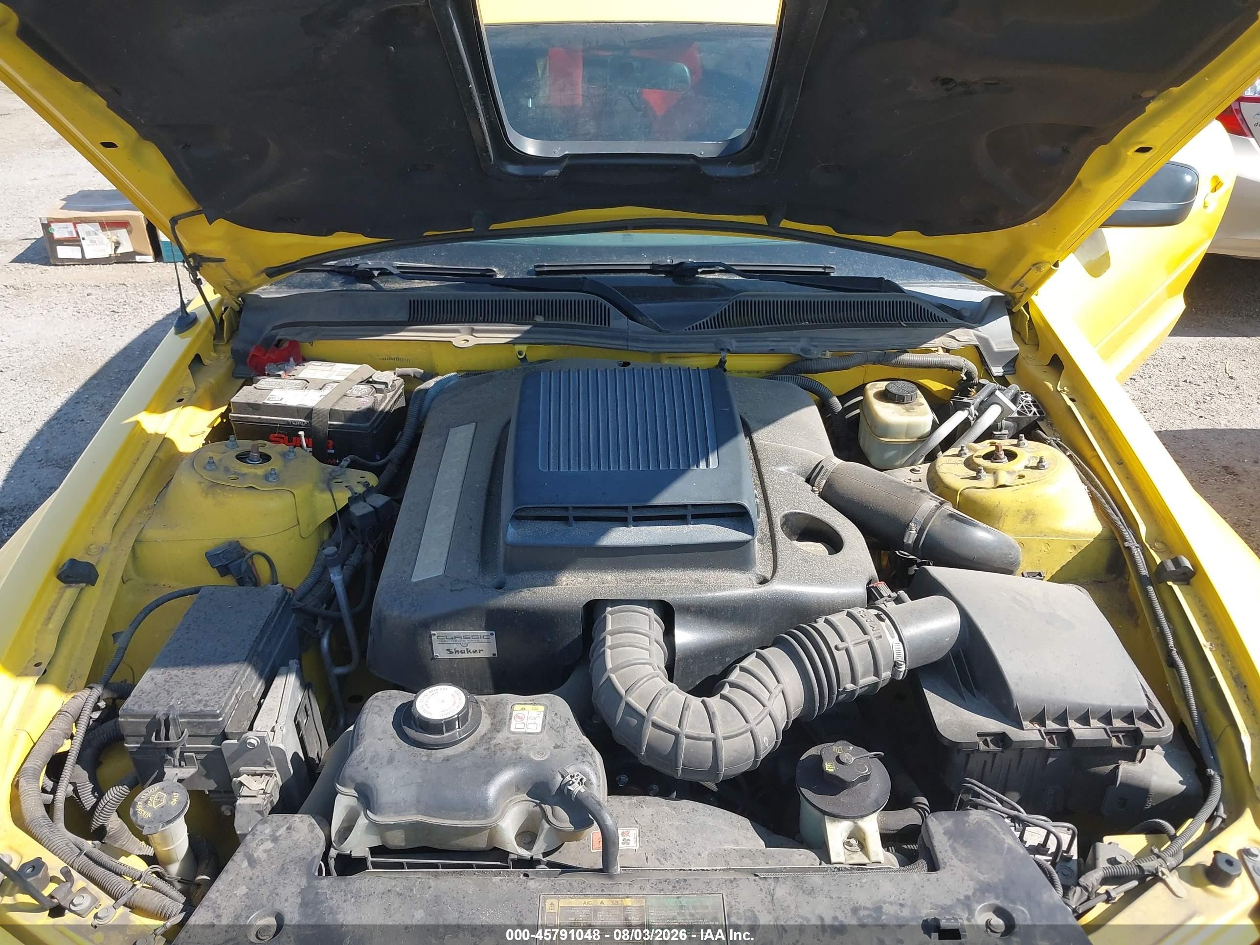 2006 Ford Mustang V6 Желтый vin: 1ZVFT80N265192834