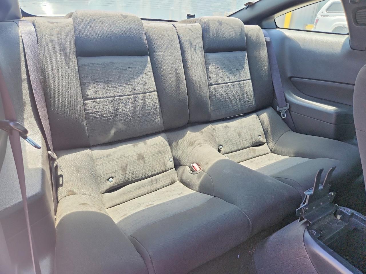 2007 Ford Mustang Silver vin: 1ZVFT80N275222271