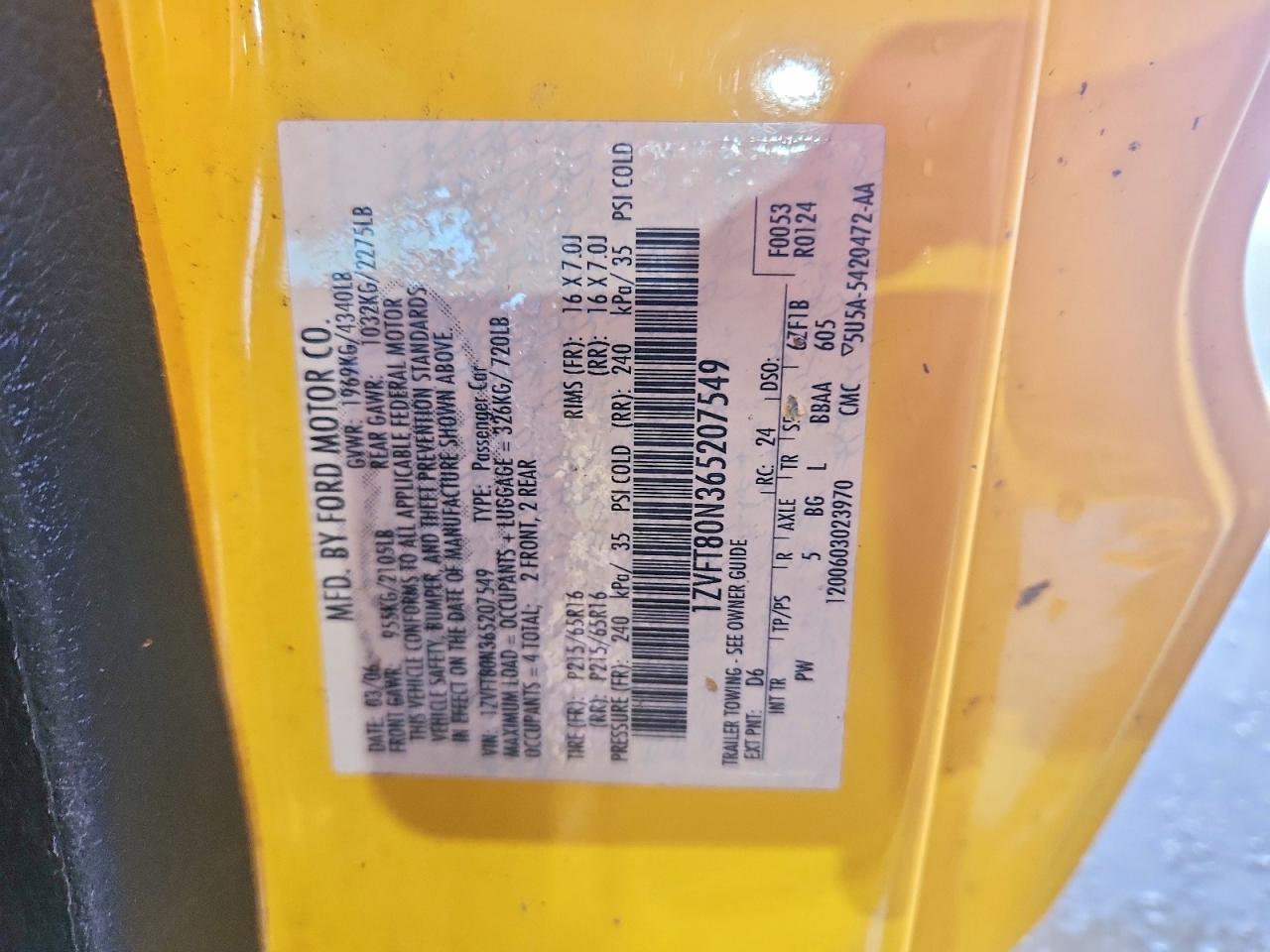 2006 Ford Mustang Yellow vin: 1ZVFT80N365207549