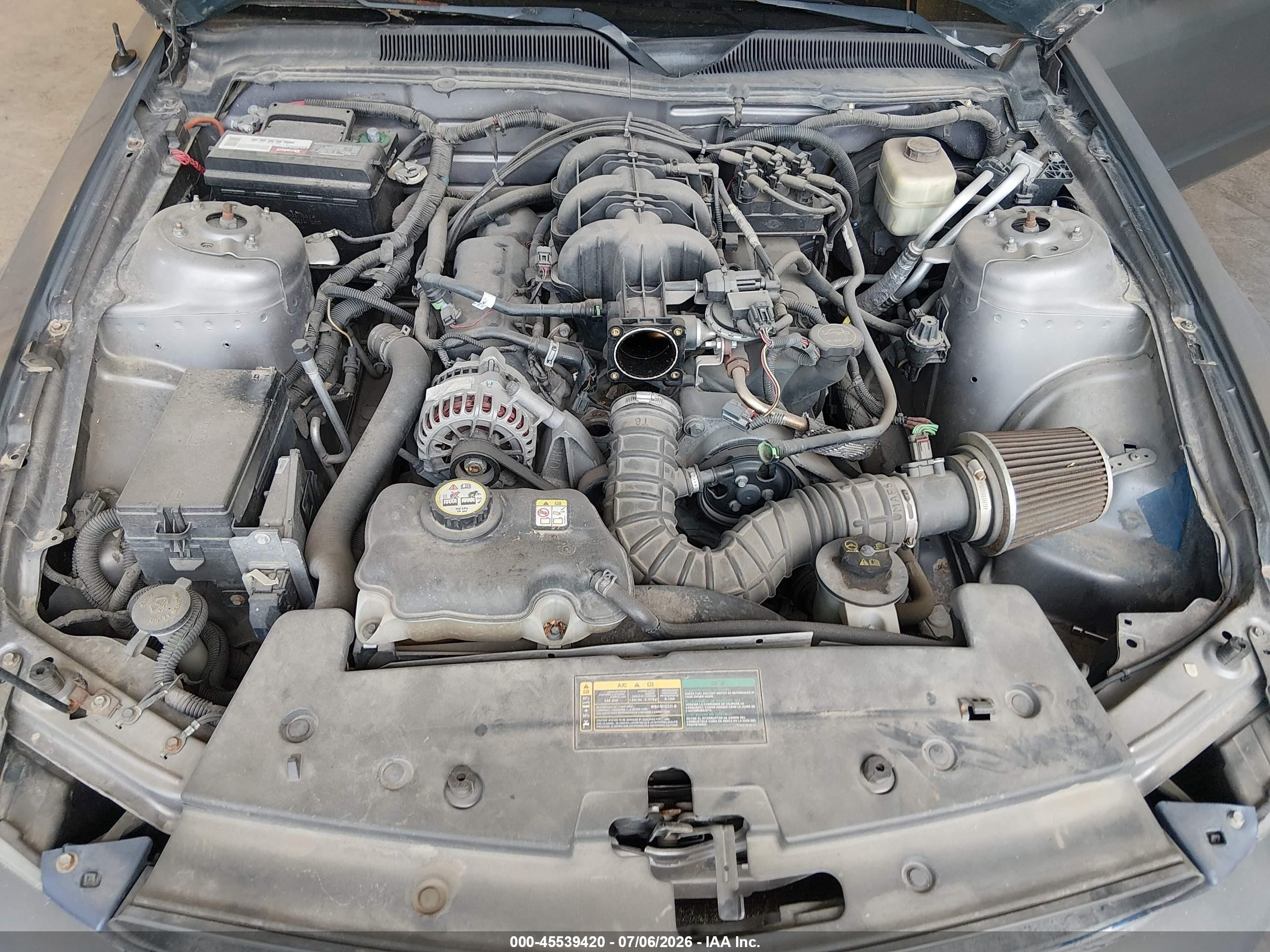2007 Ford Mustang V6 Deluxe/v6 Premium Gray vin: 1ZVFT80N375258034