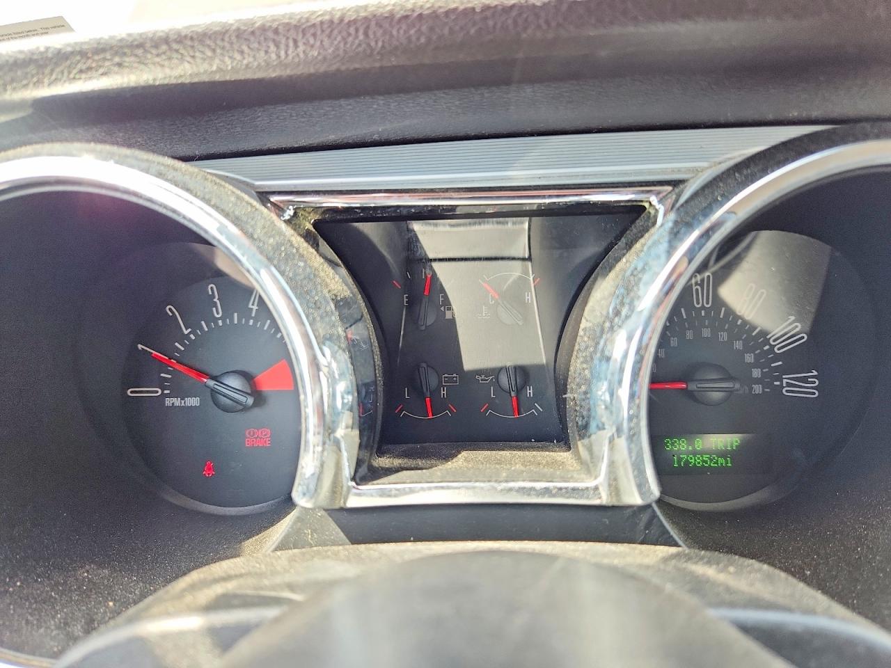 2007 Ford Mustang Red vin: 1ZVFT80N375291213