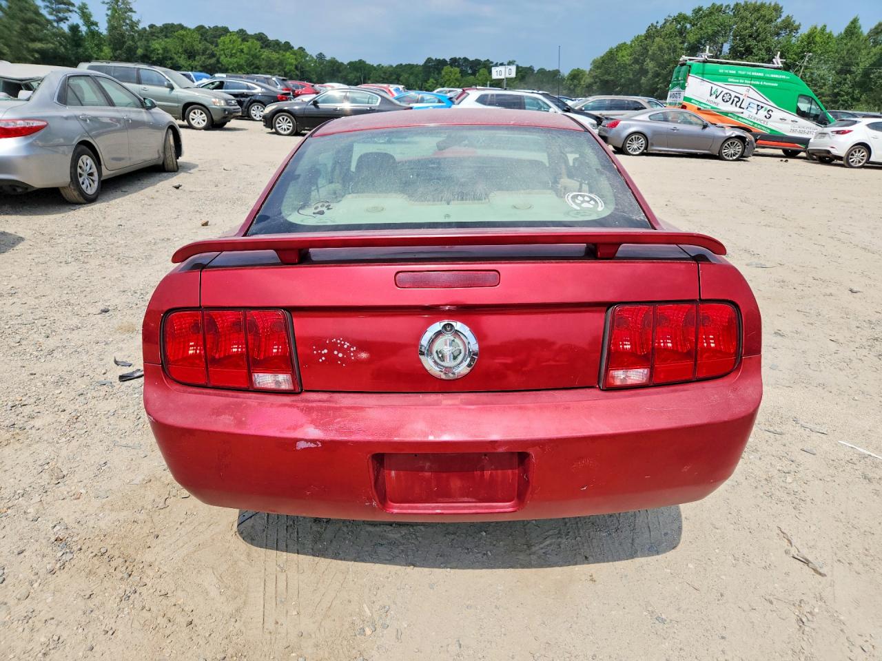 2007 Ford Mustang Brown vin: 1ZVFT80N475258379