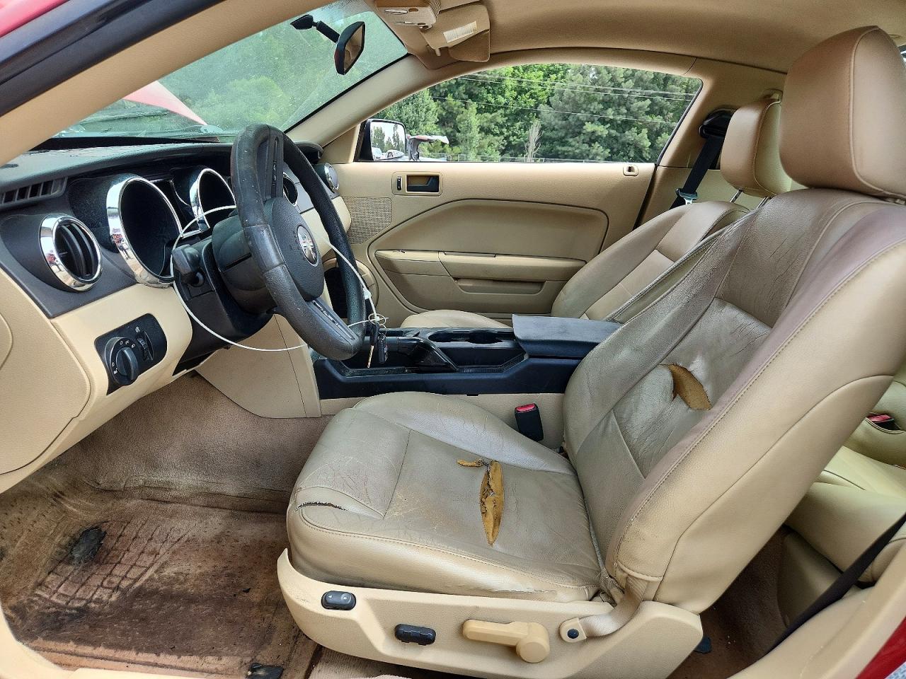 2007 Ford Mustang Brown vin: 1ZVFT80N475258379