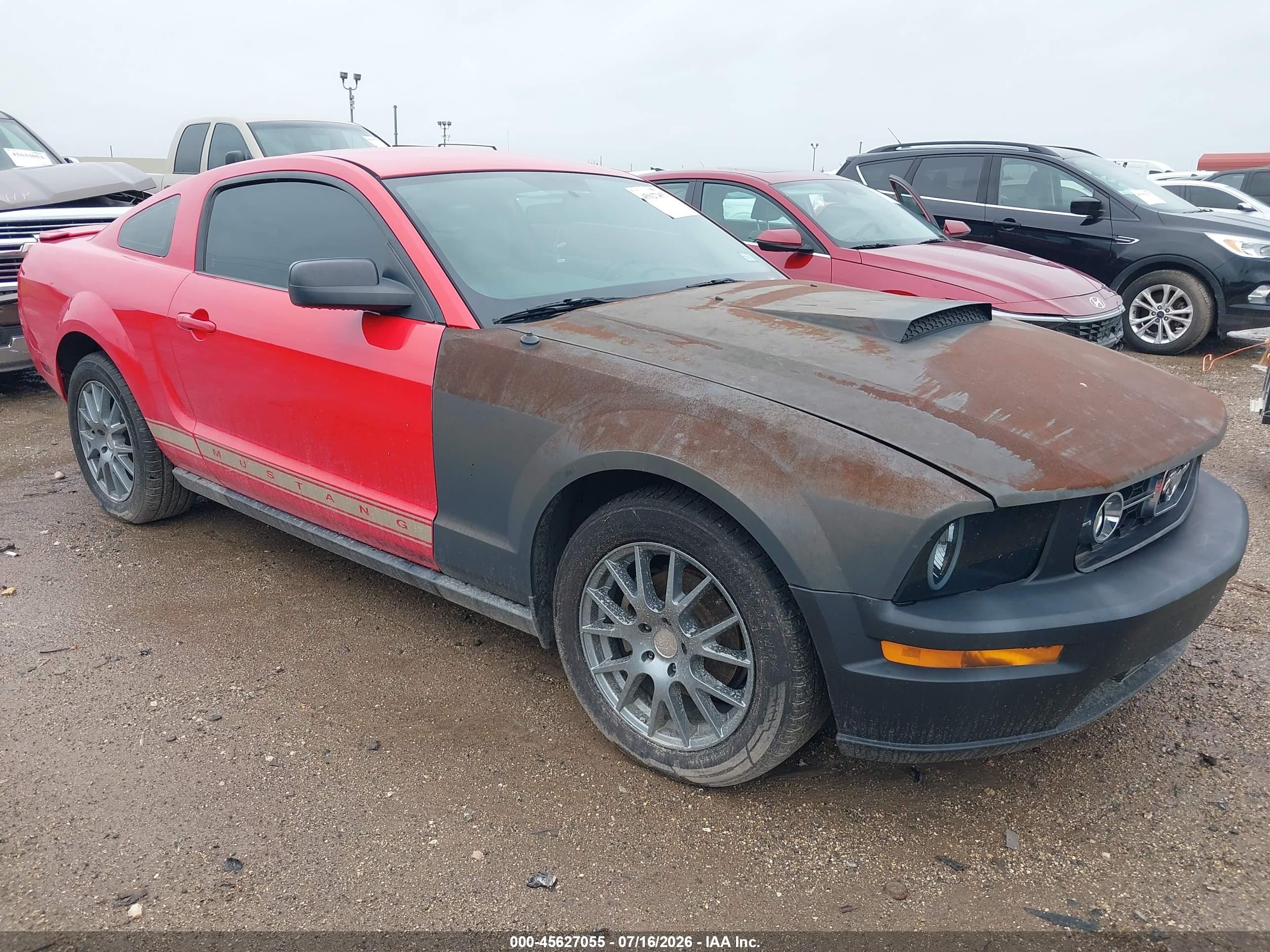2007 Ford Mustang V6 Deluxe/v6 Premium Red vin: 1ZVFT80N475285632