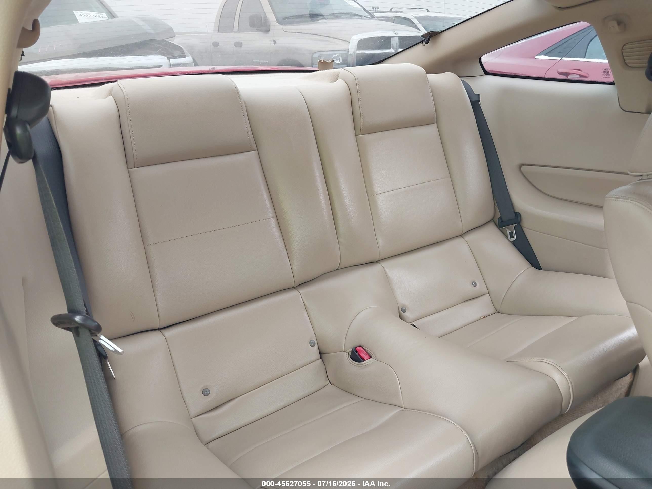 2007 Ford Mustang V6 Deluxe/v6 Premium Красный vin: 1ZVFT80N475285632
