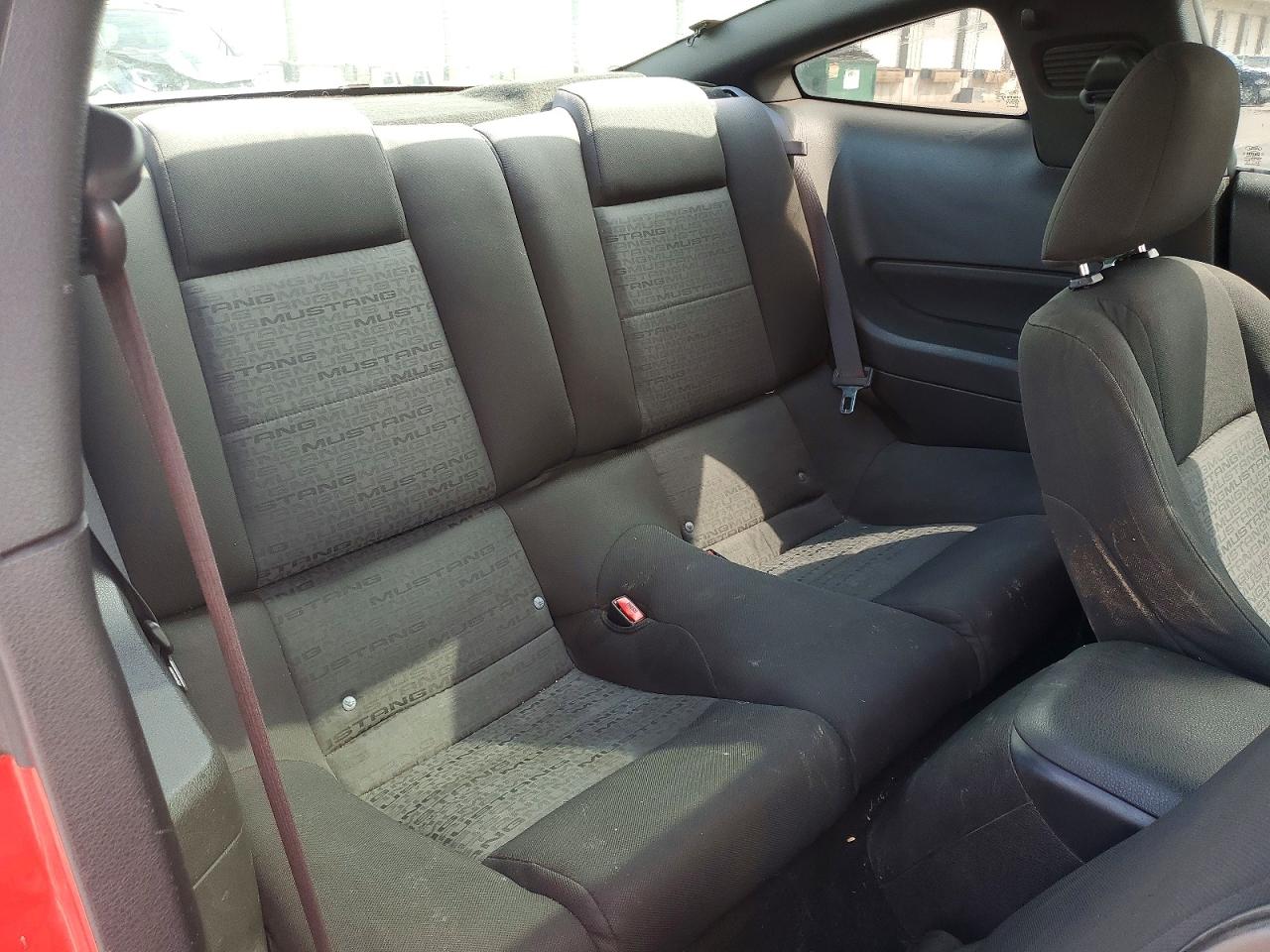 2007 Ford Mustang Красный vin: 1ZVFT80N475294623