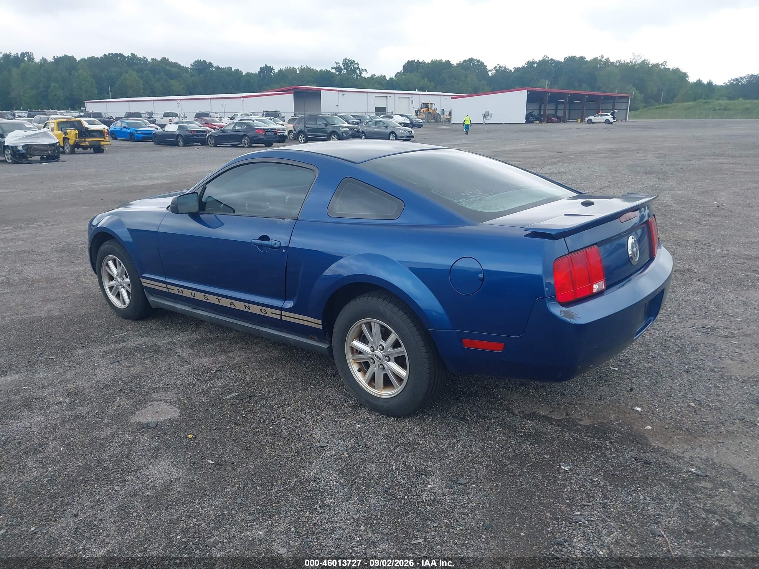2007 Ford Mustang V6 Deluxe/v6 Premium Blue vin: 1ZVFT80N475300369