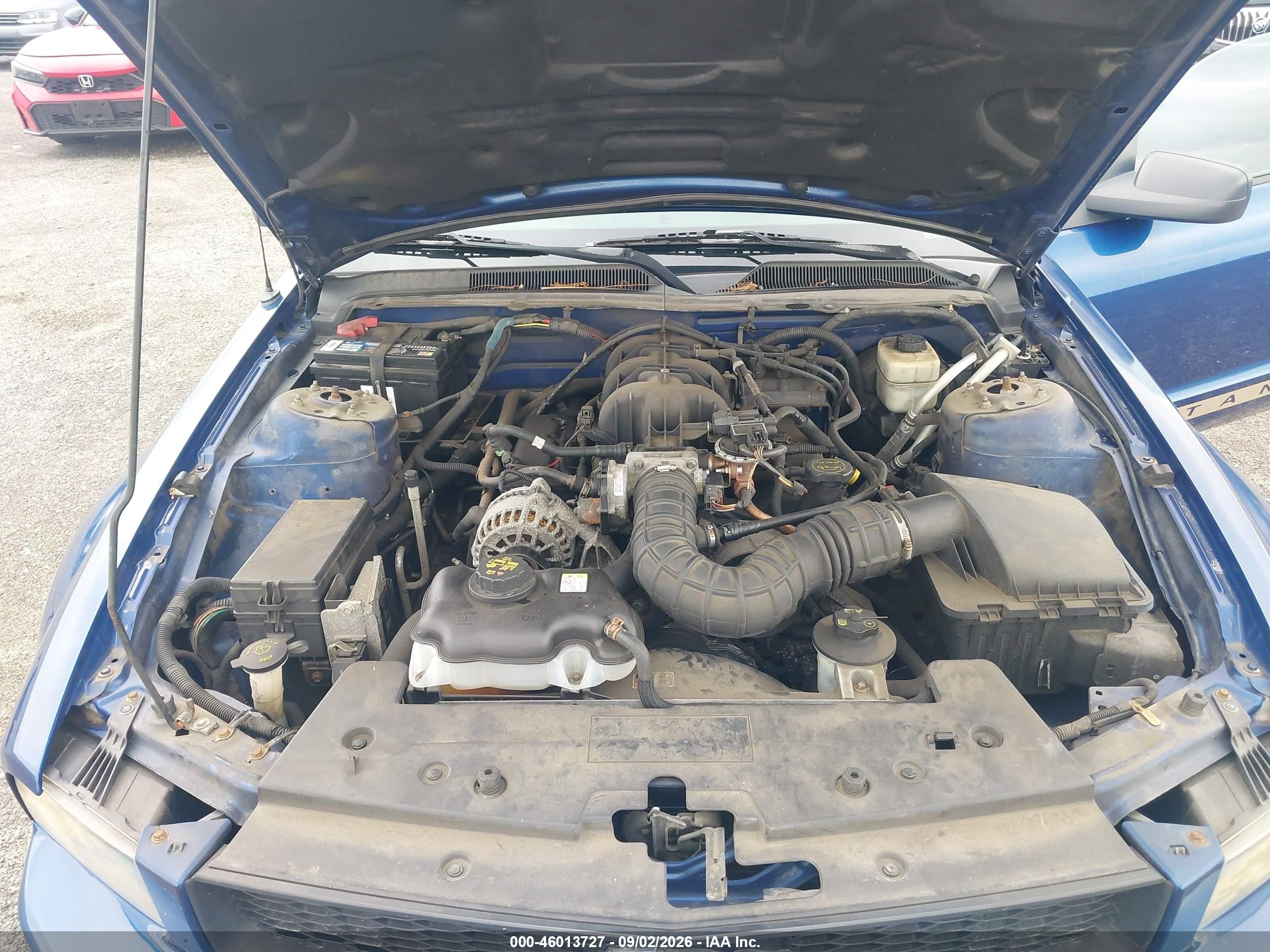 2007 Ford Mustang V6 Deluxe/v6 Premium Blue vin: 1ZVFT80N475300369