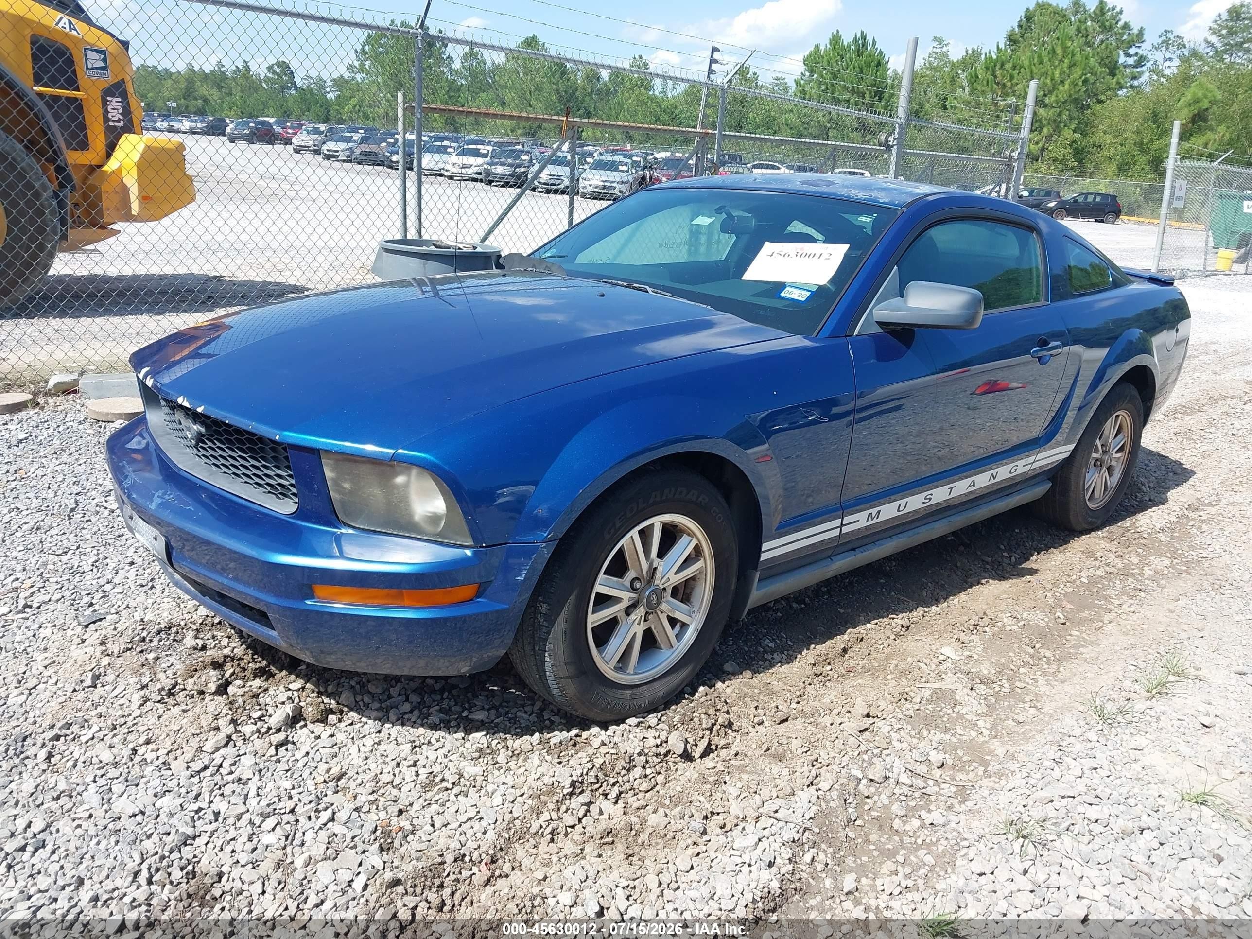 2007 Ford Mustang V6 Deluxe/v6 Premium Синий vin: 1ZVFT80N475314885