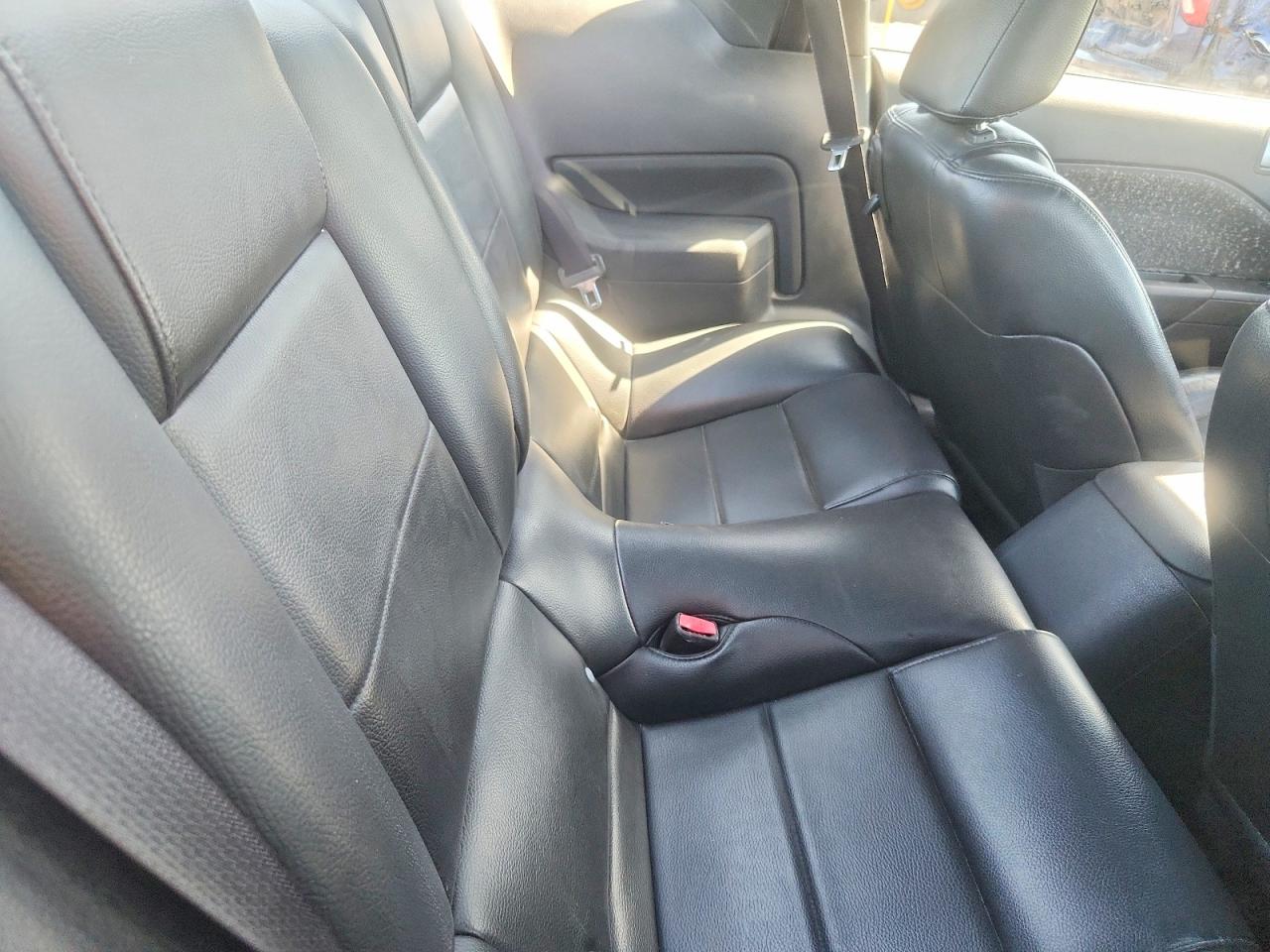 2006 Ford Mustang Black vin: 1ZVFT80N565146639