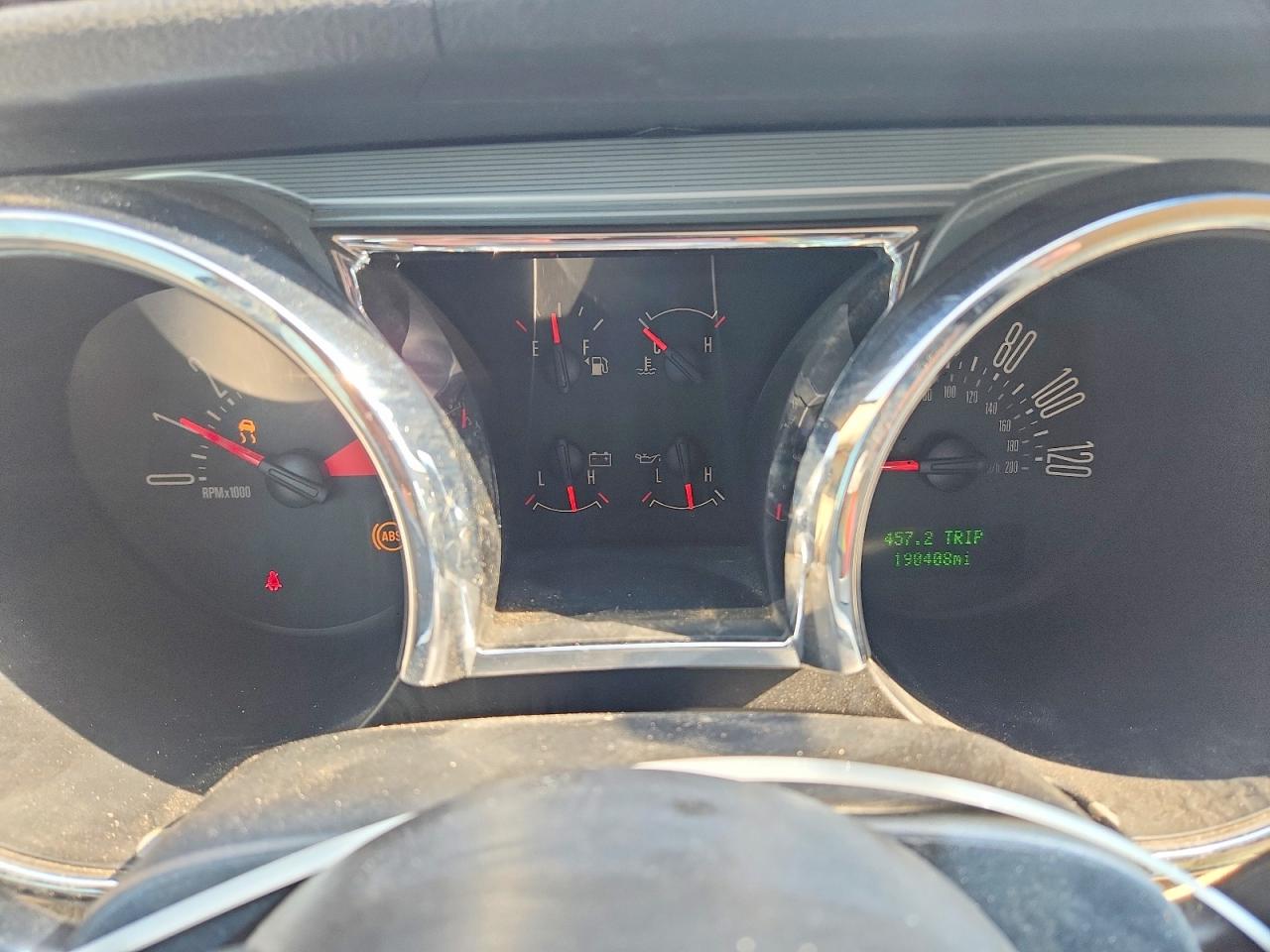 2006 Ford Mustang Red vin: 1ZVFT80N565175669