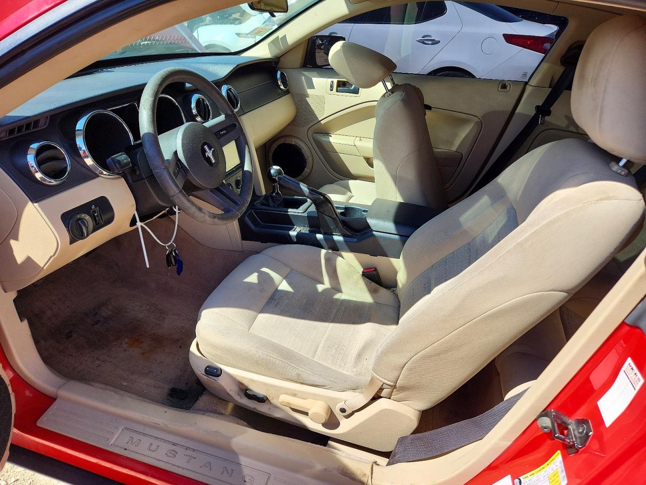 2007 Ford Mustang Red vin: 1ZVFT80N575236035