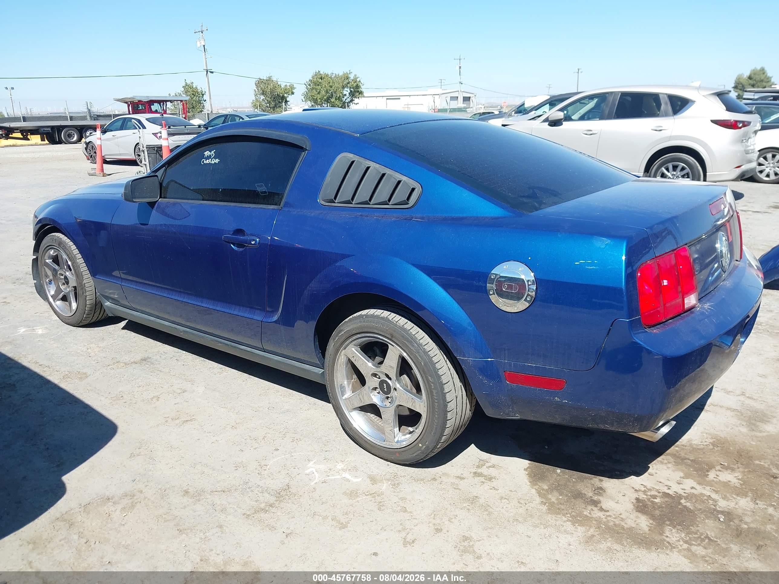 2007 Ford Mustang V6 Deluxe/v6 Premium Dark Blue vin: 1ZVFT80N575270735