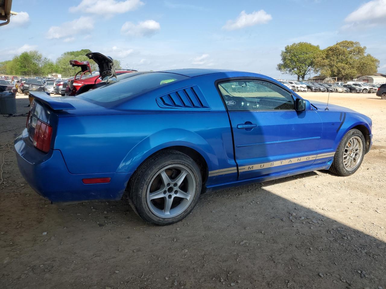 2005 Ford Mustang Blue vin: 1ZVFT80N655154652