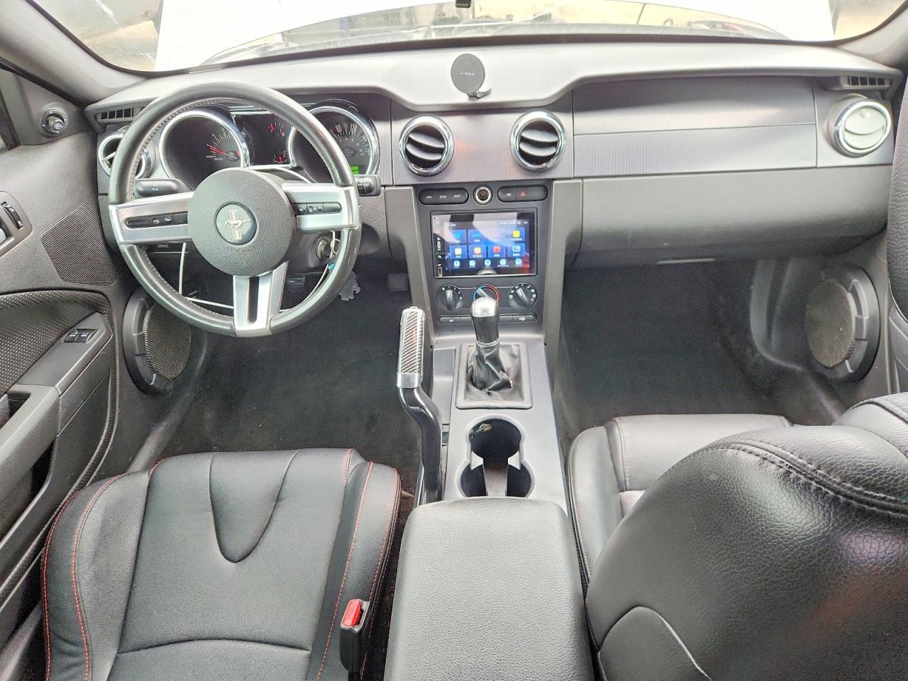 2006 Ford Mustang Серый vin: 1ZVFT80N665193369