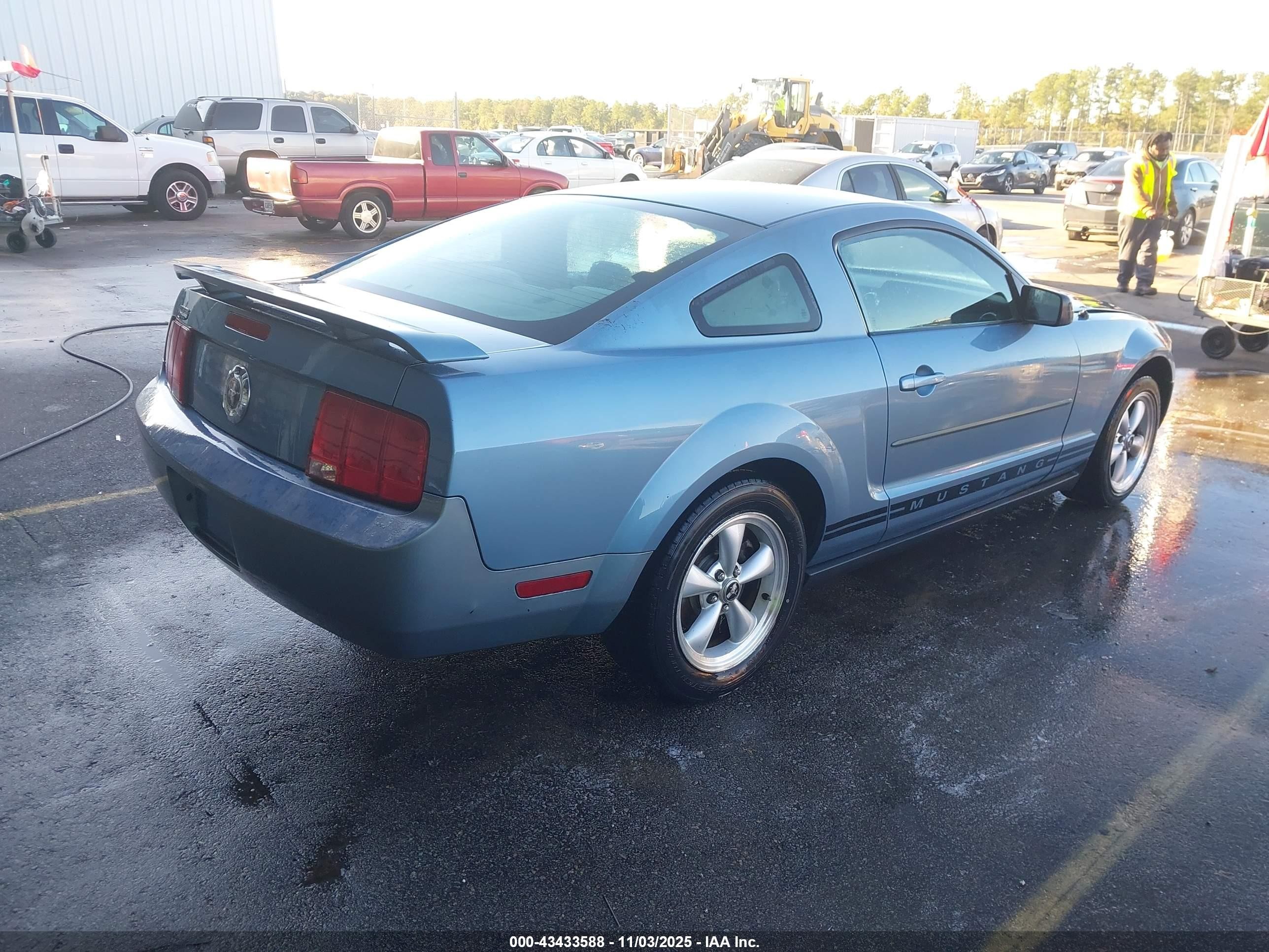 2005 Ford Mustang V6 Deluxe/v6 Premium Blue vin: 1ZVFT80N755173789