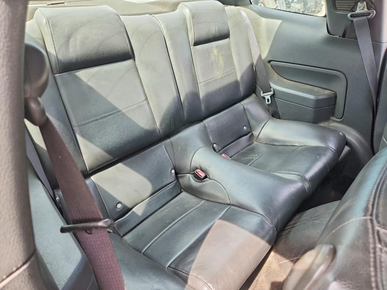 2006 Ford Mustang Черный vin: 1ZVFT80N765109494