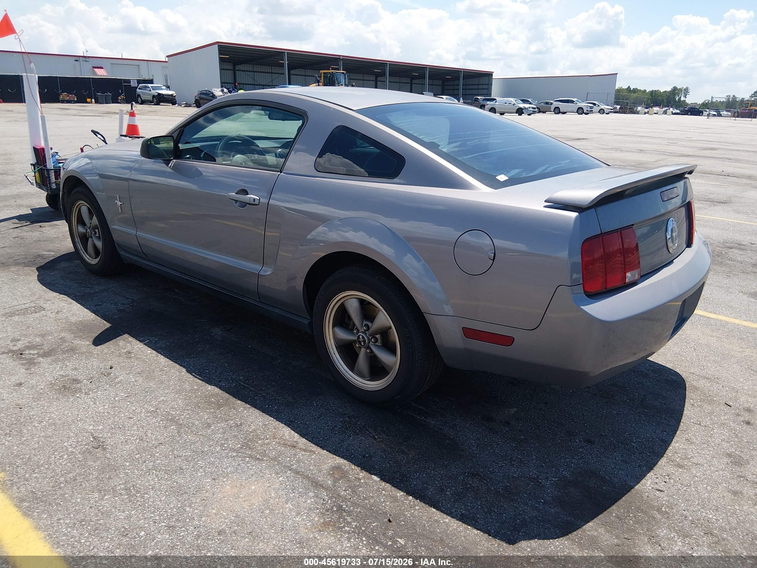 2006 Ford Mustang V6 Gray vin: 1ZVFT80N765132094