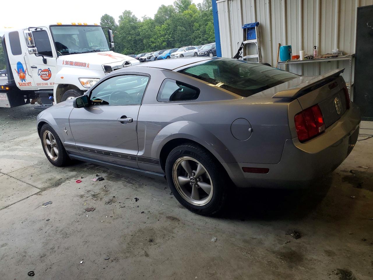 2006 Ford Mustang Silver vin: 1ZVFT80N765175379