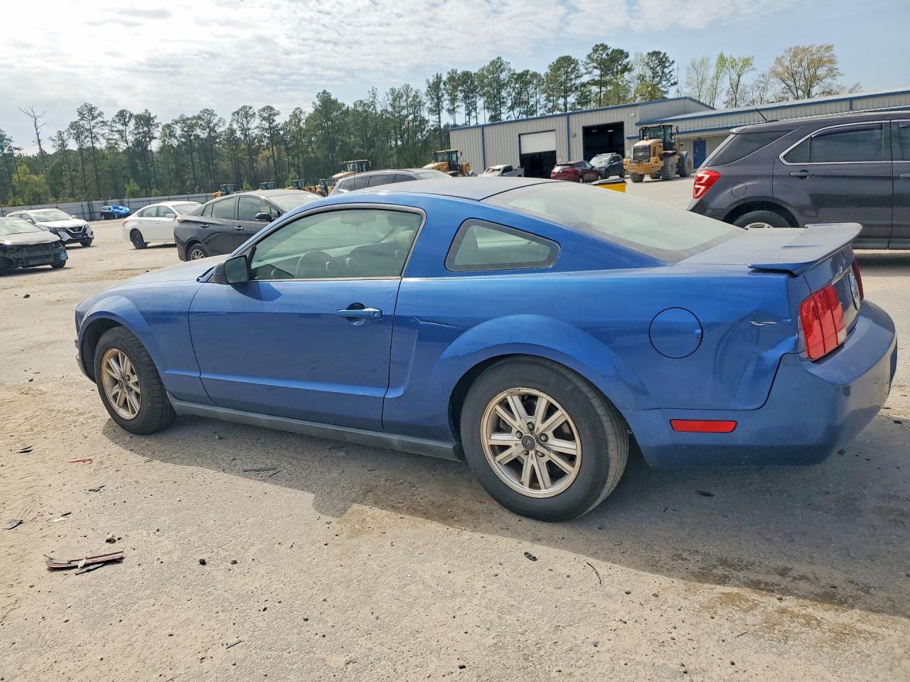 2007 Ford Mustang Blue vin: 1ZVFT80N775337660