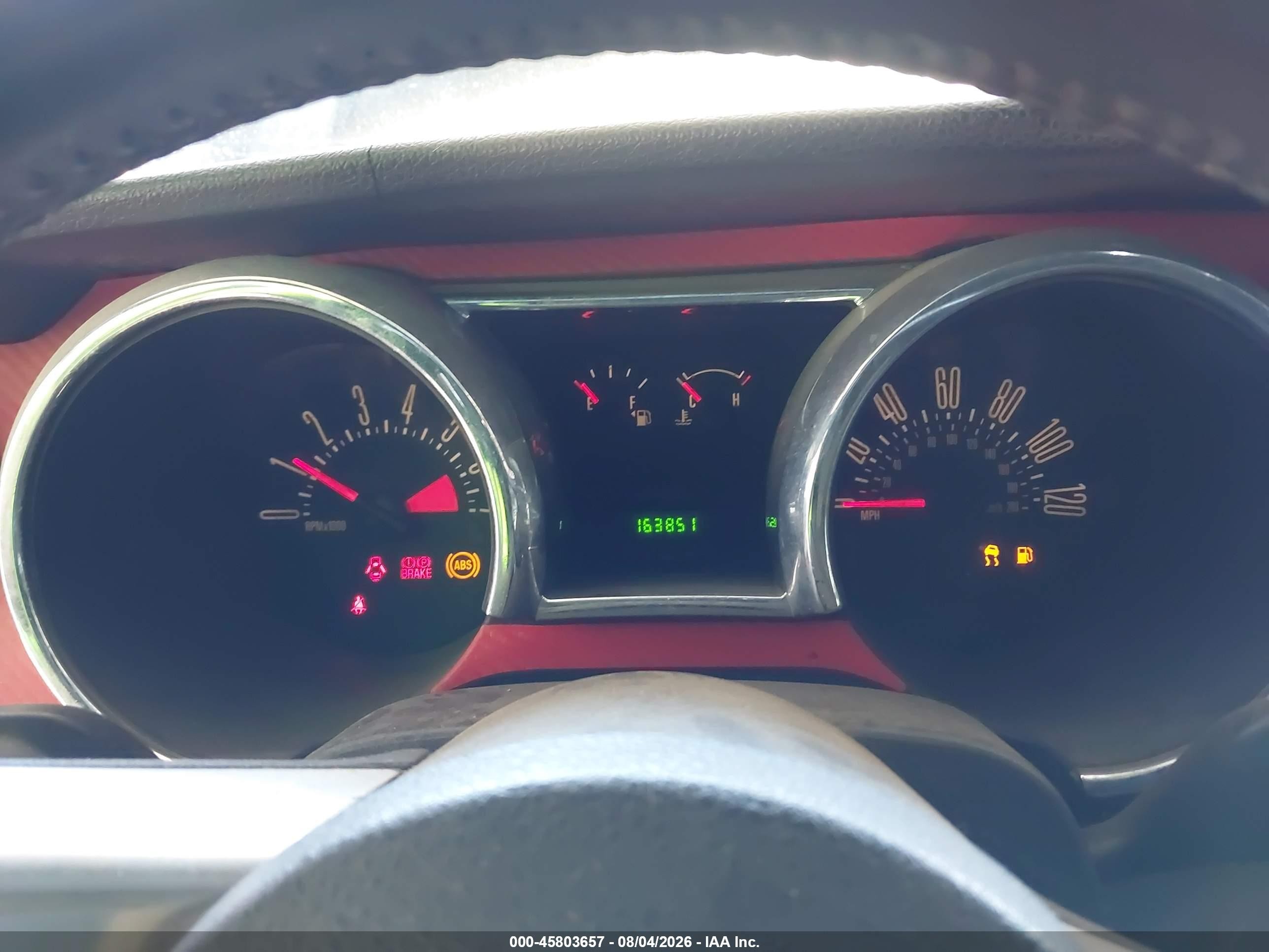 2005 Ford Mustang V6 Deluxe/v6 Premium Red vin: 1ZVFT80N855135116
