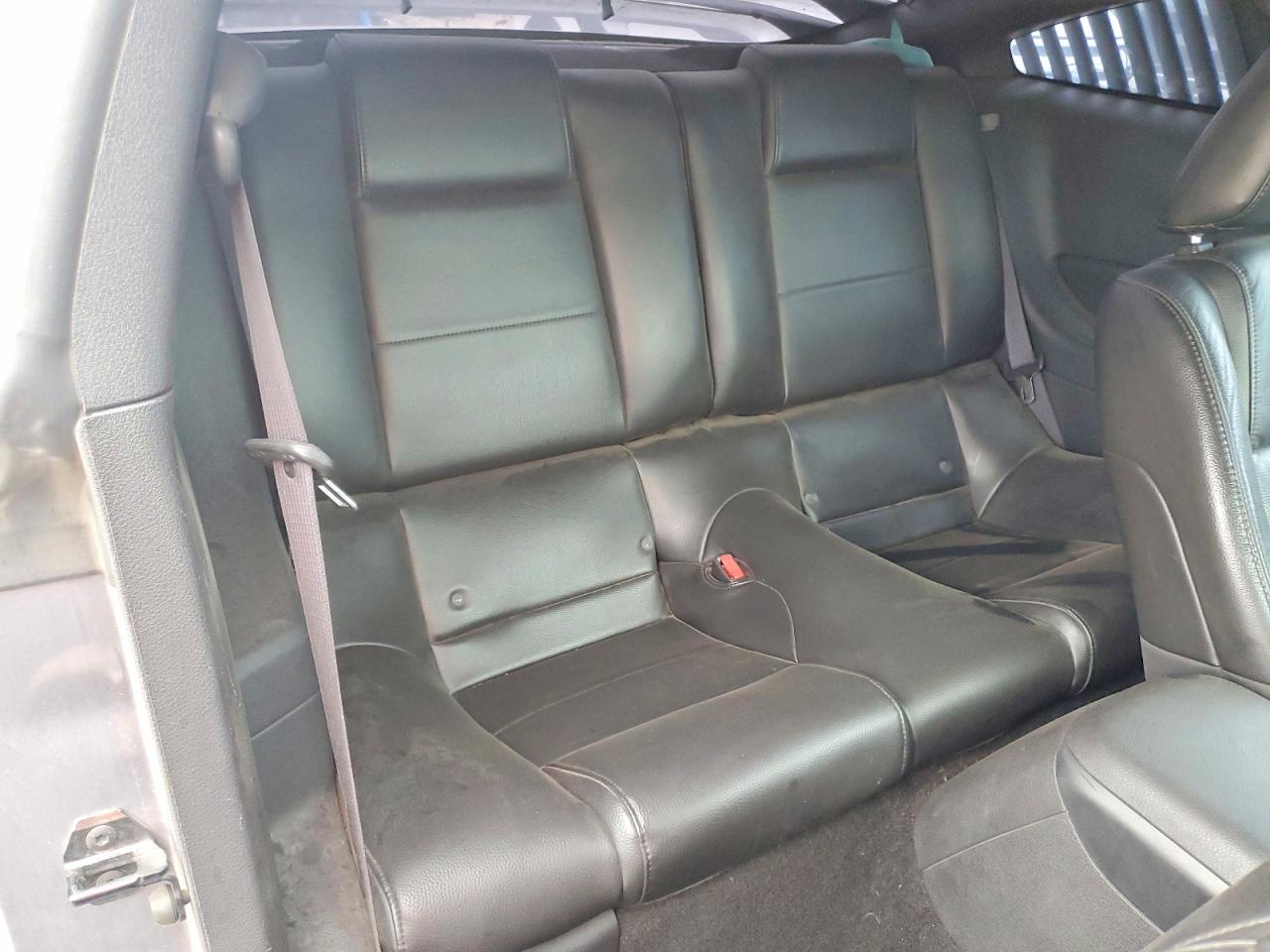 2006 Ford Mustang Серебряный vin: 1ZVFT80N865140057