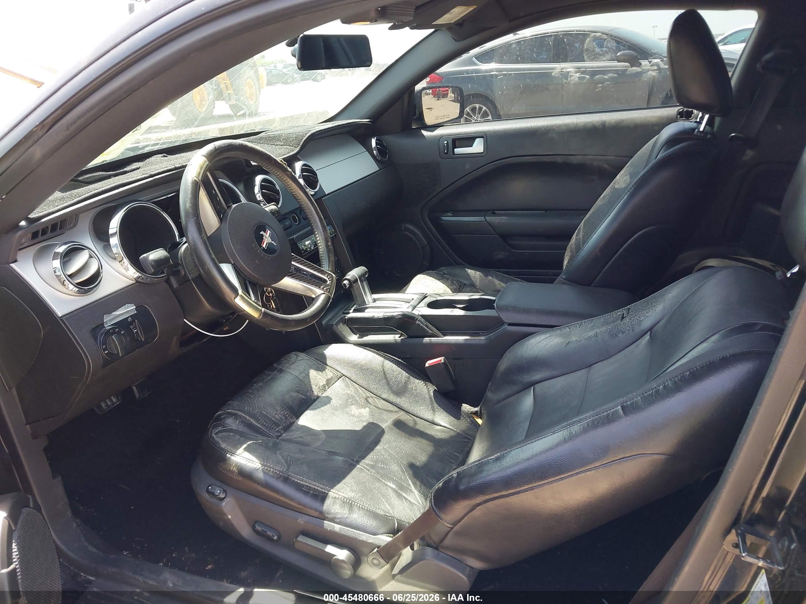 2007 Ford Mustang V6 Deluxe/v6 Premium Black vin: 1ZVFT80N875266811
