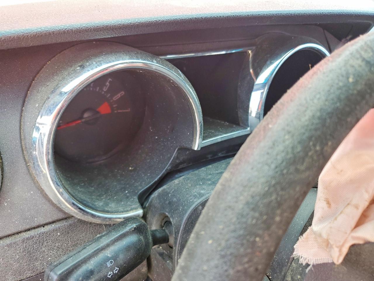 2007 Ford Mustang Red vin: 1ZVFT80N875292079
