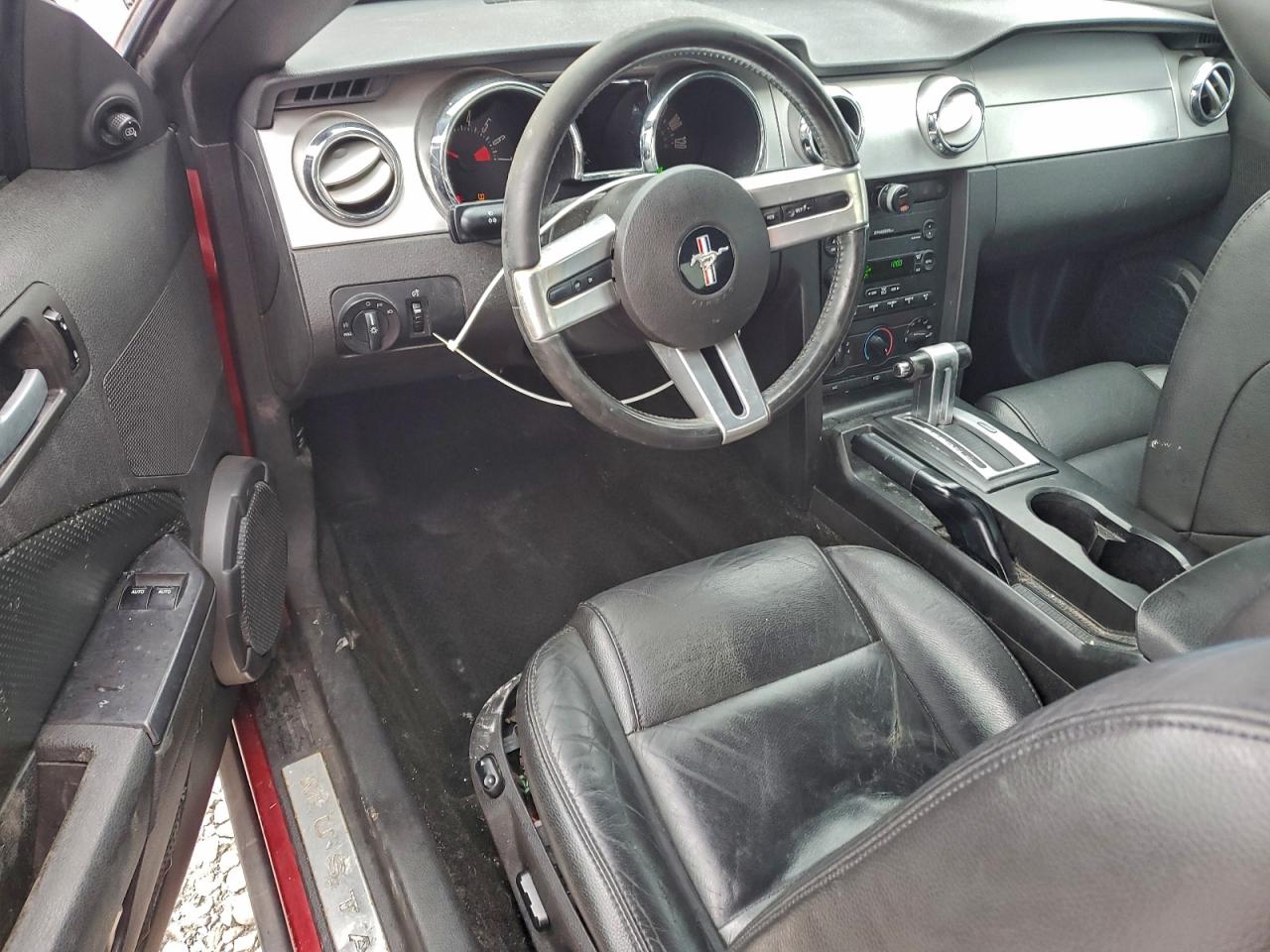 2007 Ford Mustang Красный vin: 1ZVFT80N875337537