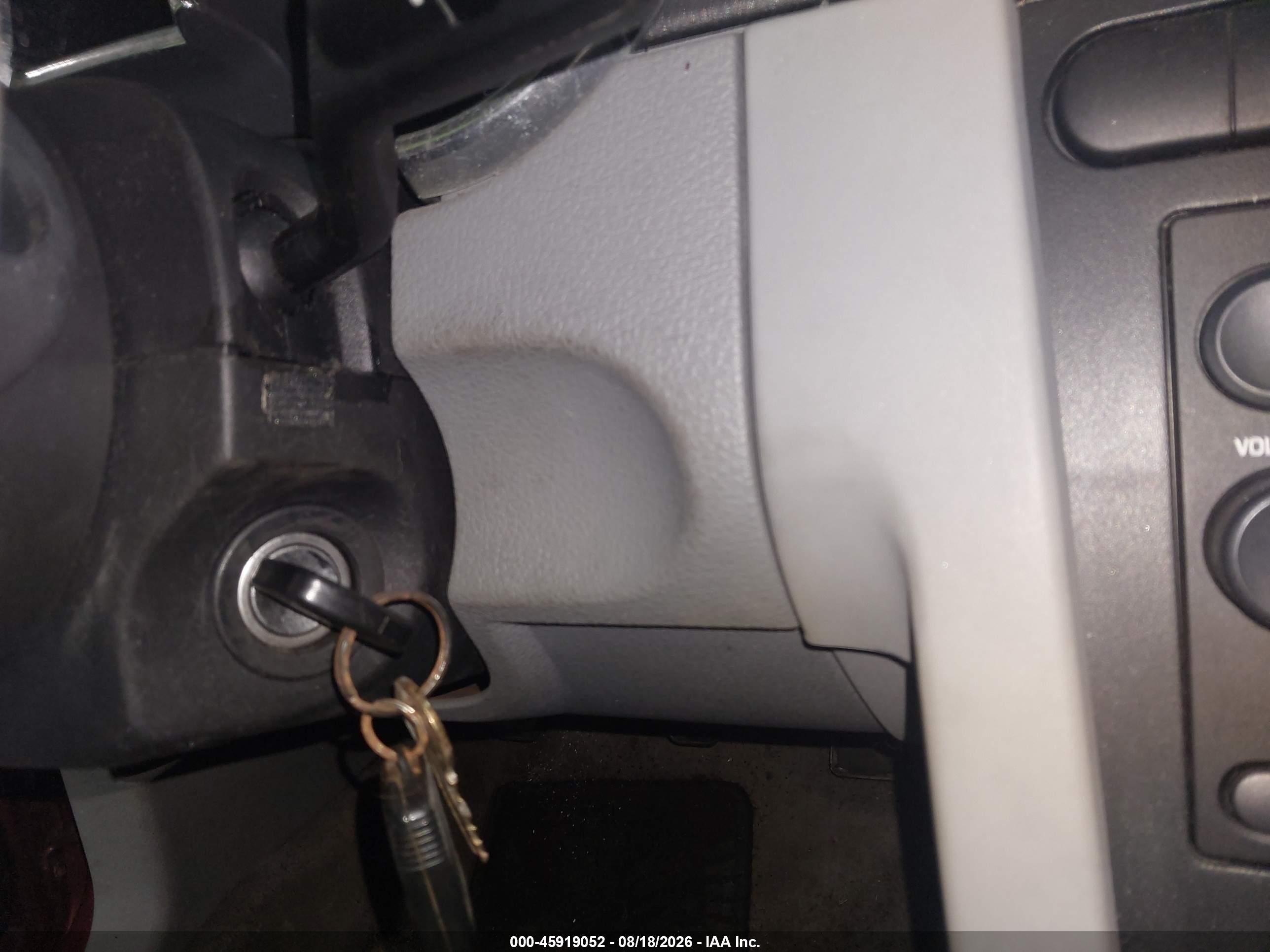 2006 Ford Mustang V6 Красный vin: 1ZVFT80N965105611