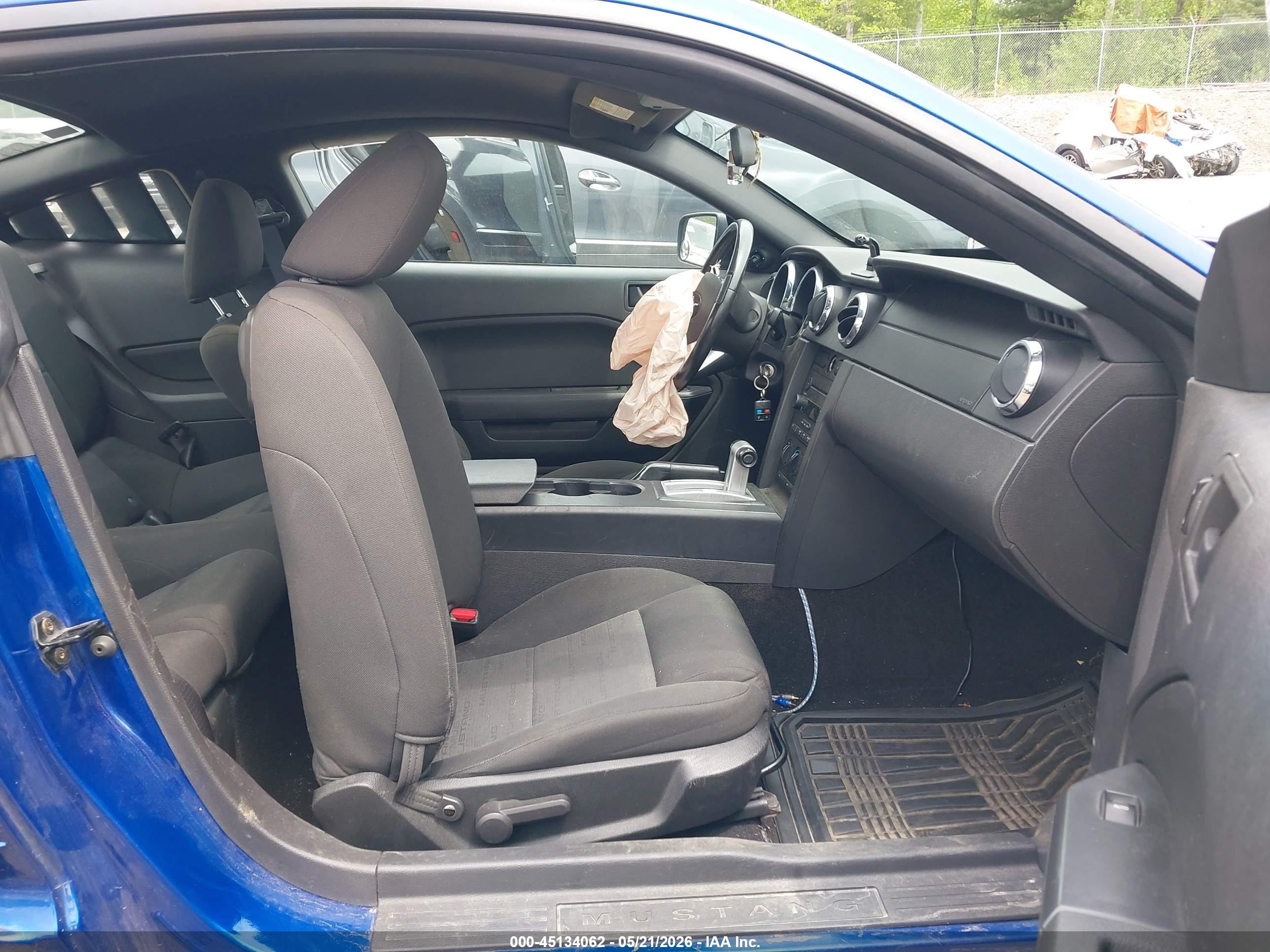 2006 Ford Mustang V6 Blue vin: 1ZVFT80N965130329