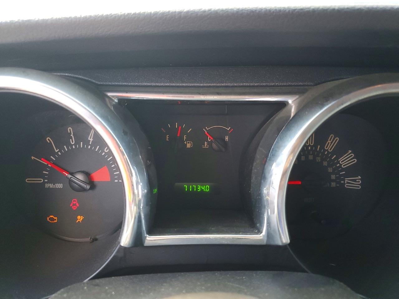 2006 Ford Mustang Синий vin: 1ZVFT80N965157739