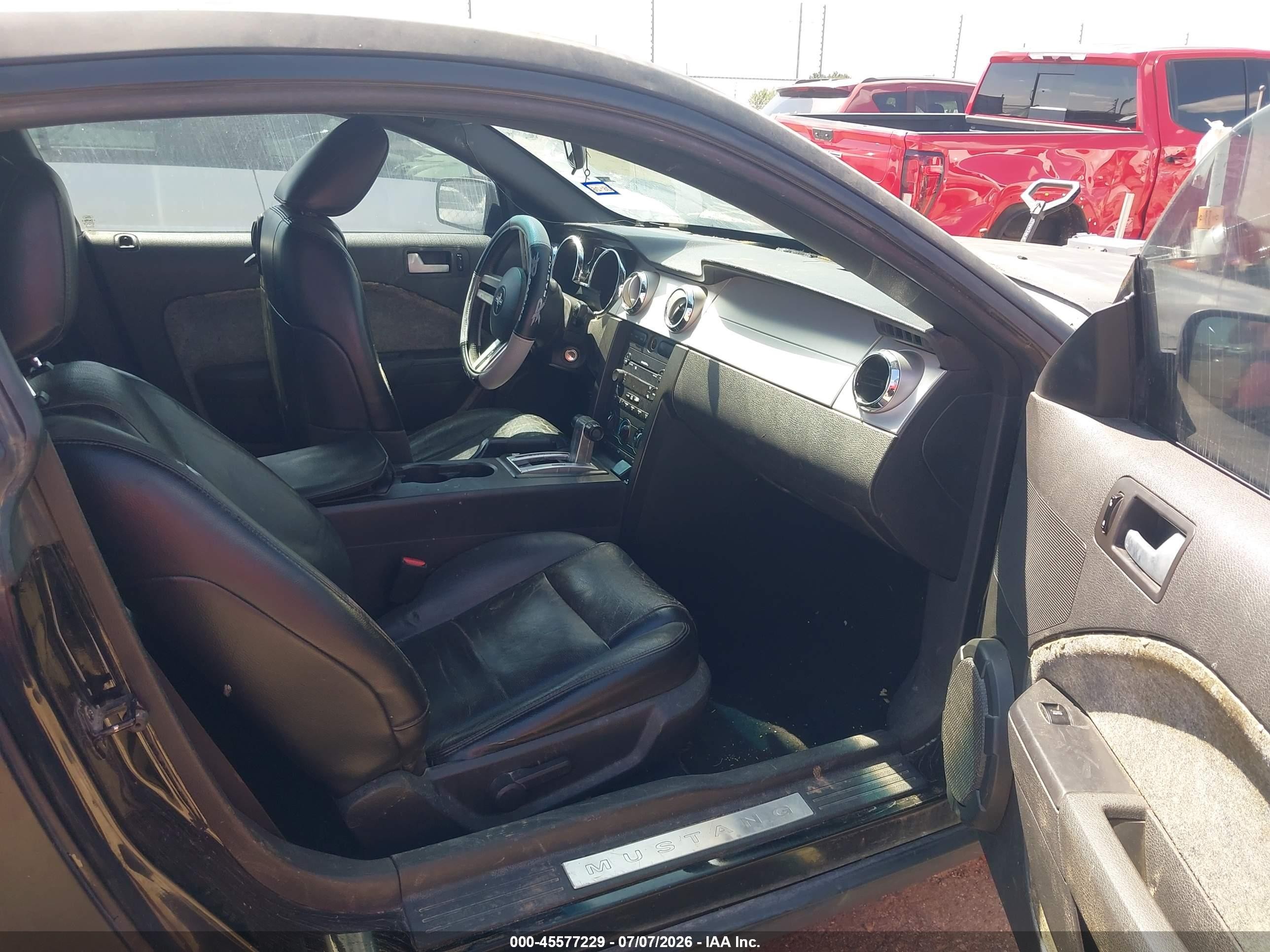 2007 Ford Mustang V6 Deluxe/v6 Premium Black vin: 1ZVFT80N975288610