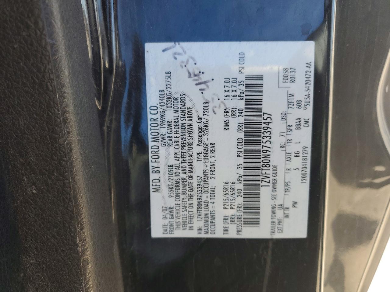 2007 Ford Mustang Black vin: 1ZVFT80N975339457