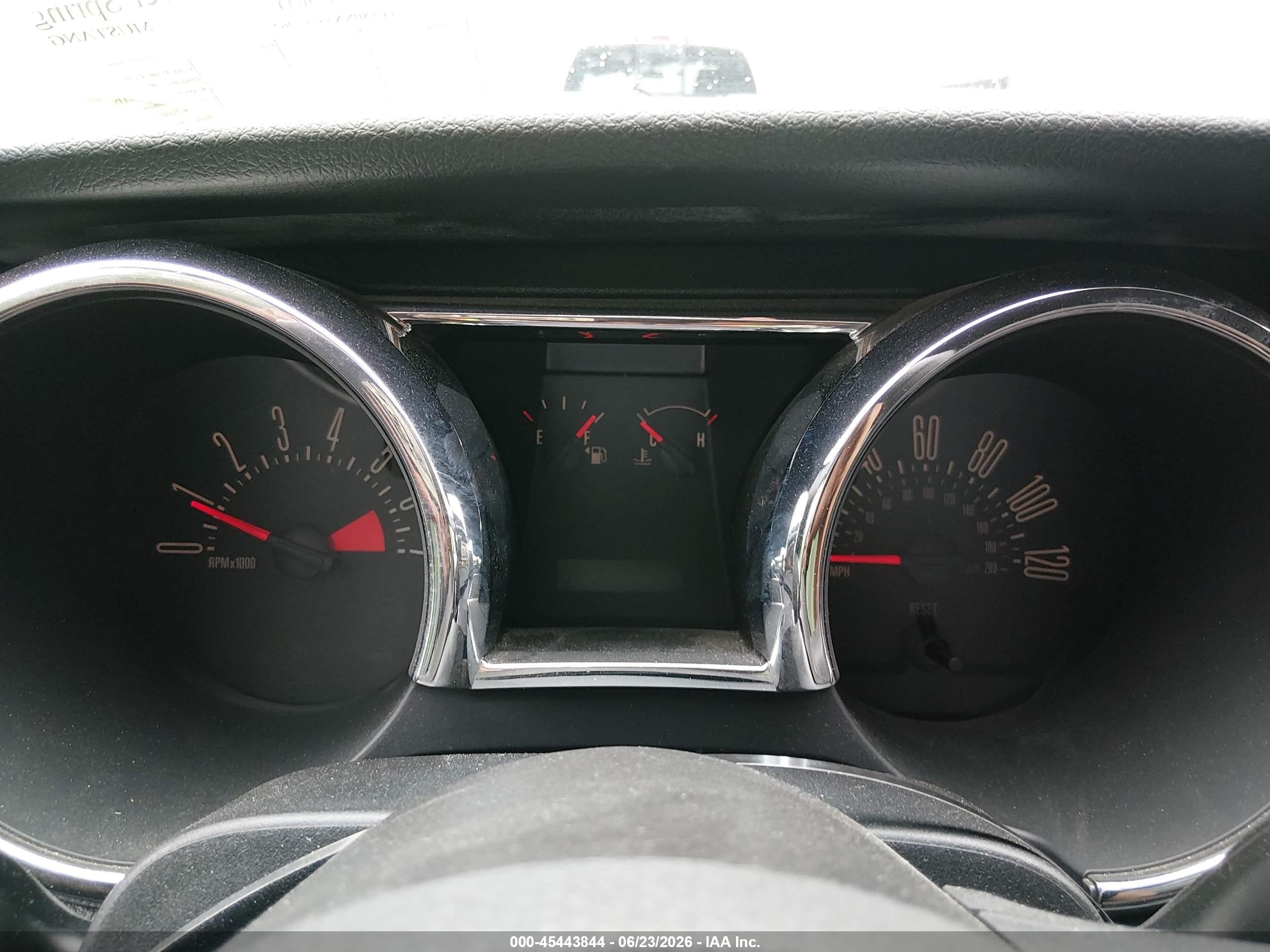 2005 Ford Mustang   Gray vin: 1ZVFT80NX55187962