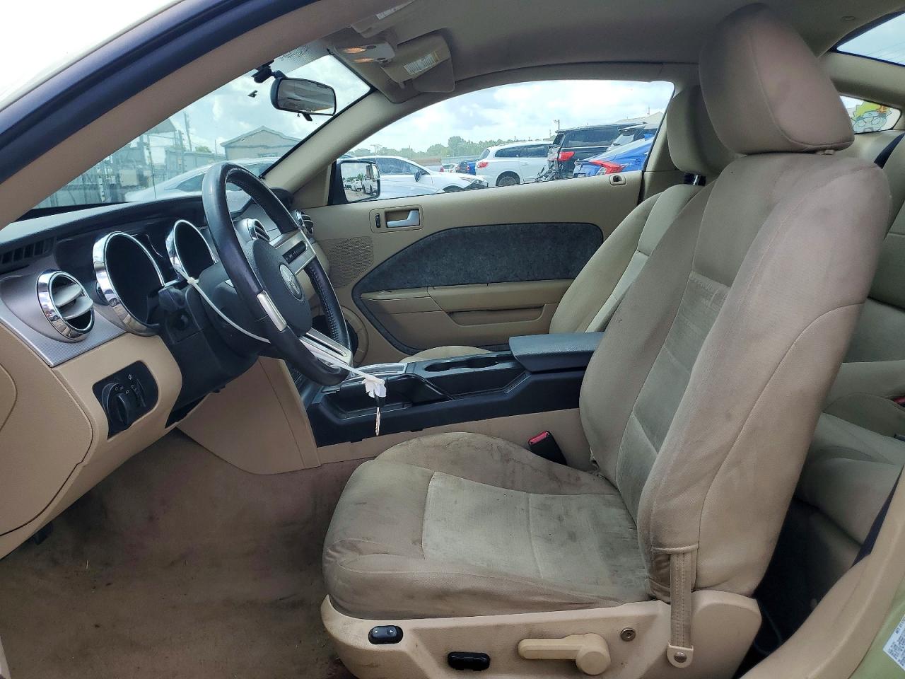 2005 Ford Mustang Зеленый vin: 1ZVFT80NX55246038
