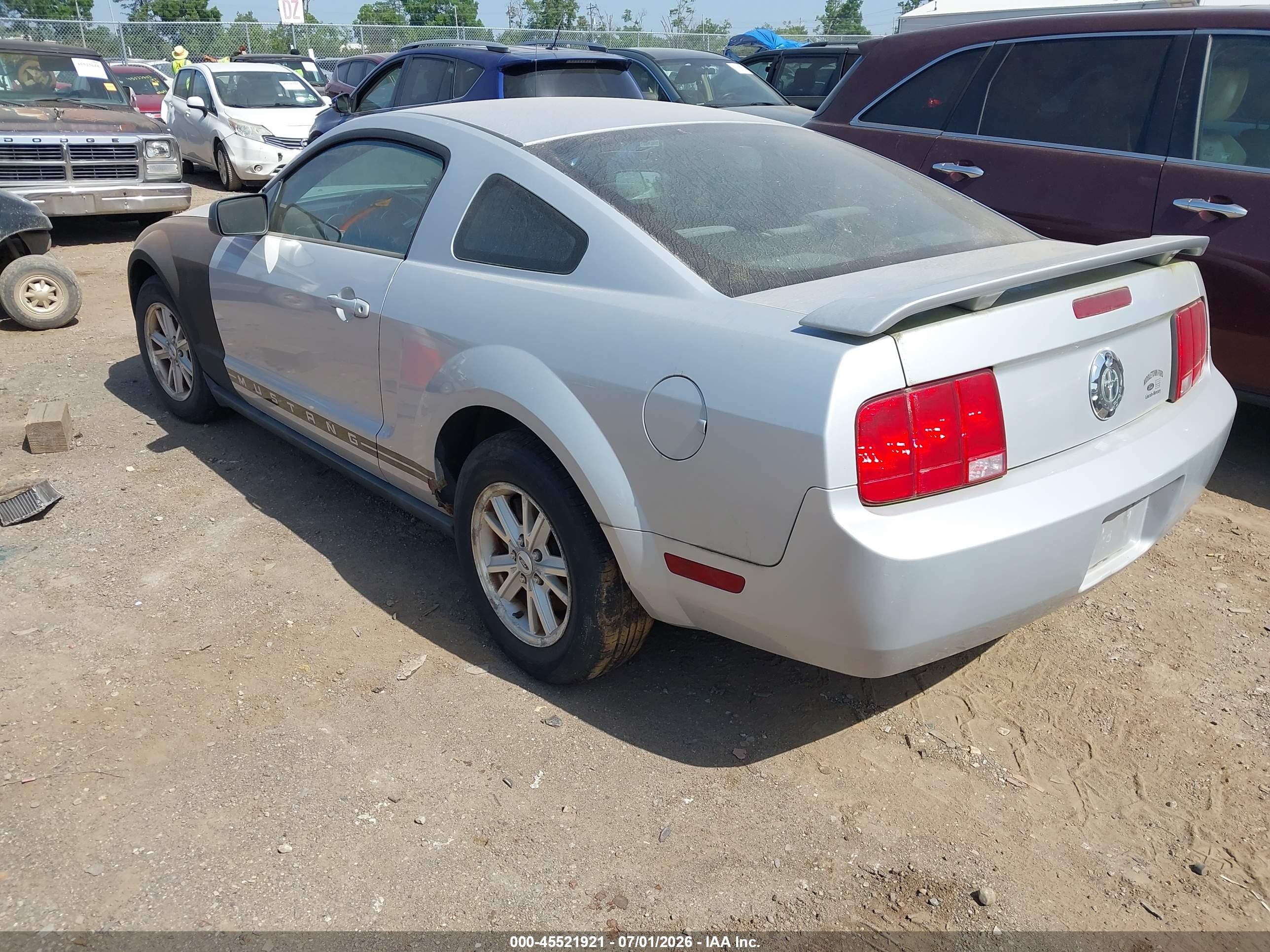 2006 Ford Mustang V6 Silver vin: 1ZVFT80NX65200596