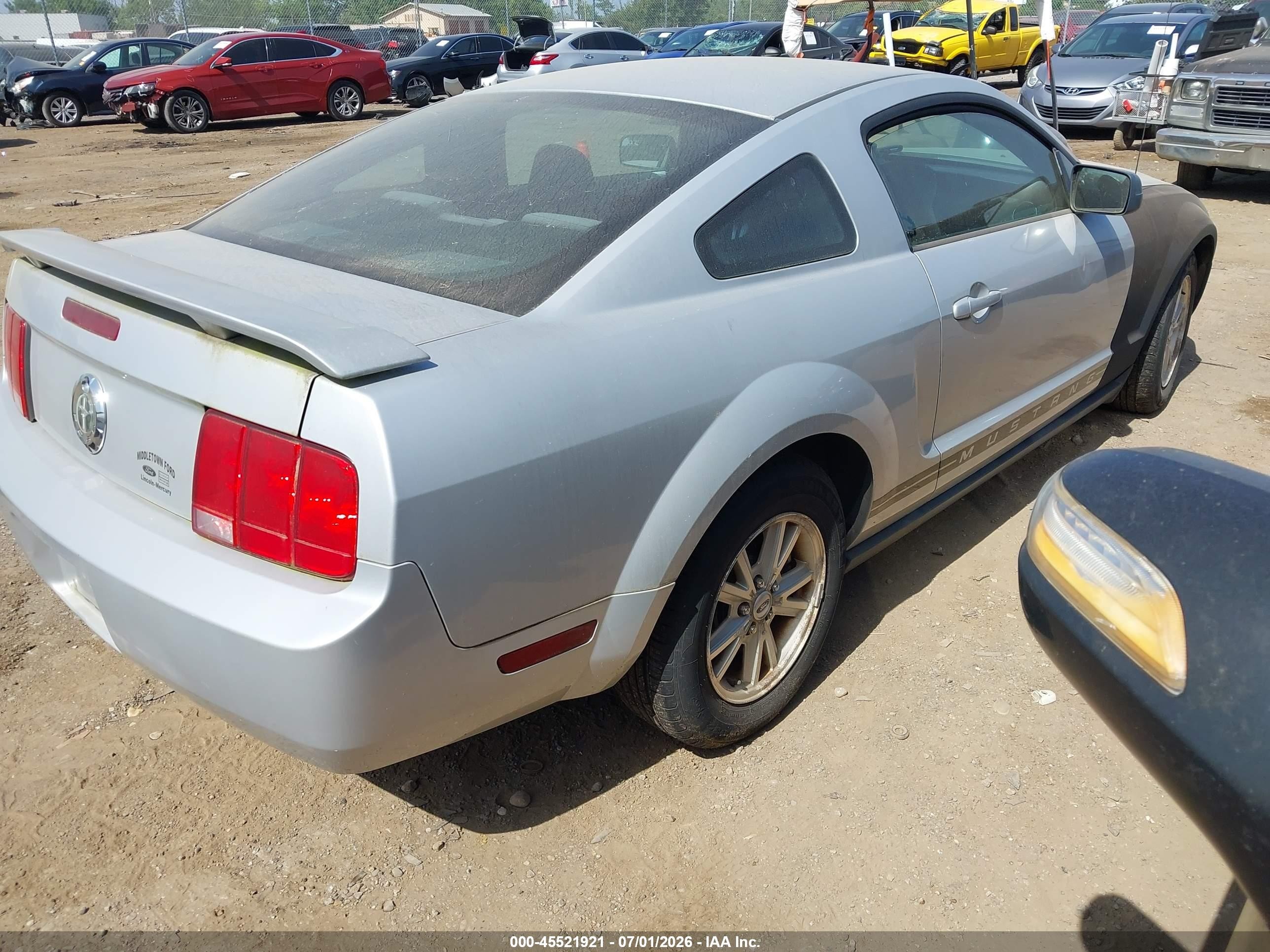 2006 Ford Mustang V6 Silver vin: 1ZVFT80NX65200596
