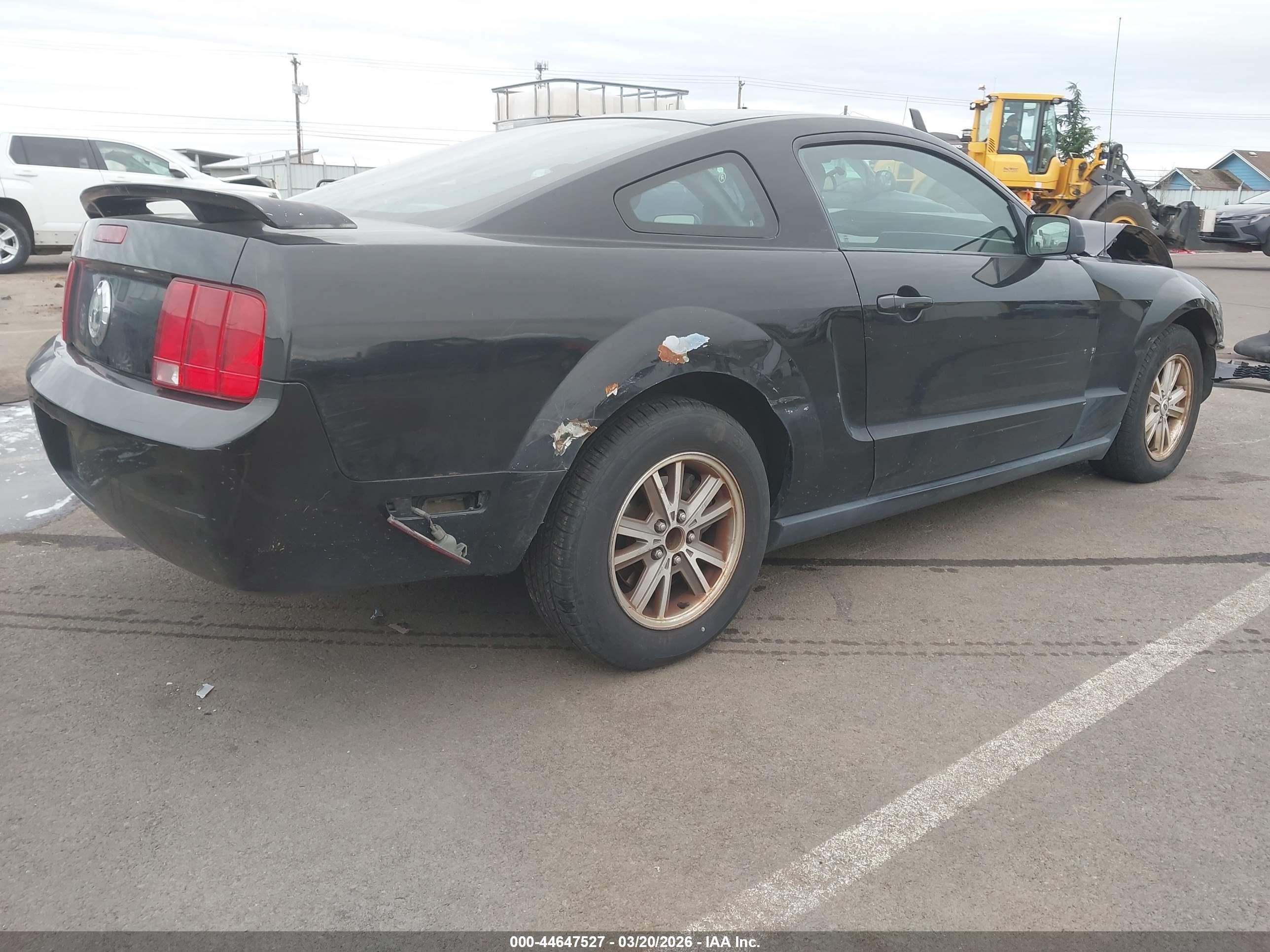 2006 Ford Mustang V6 Black vin: 1ZVFT80NX65263486