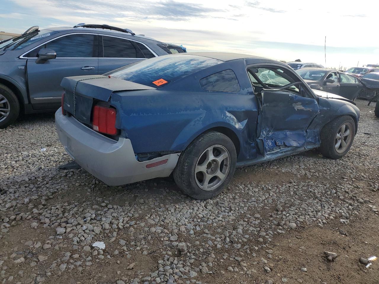 2007 Ford Mustang Blue vin: 1ZVFT80NX75265529
