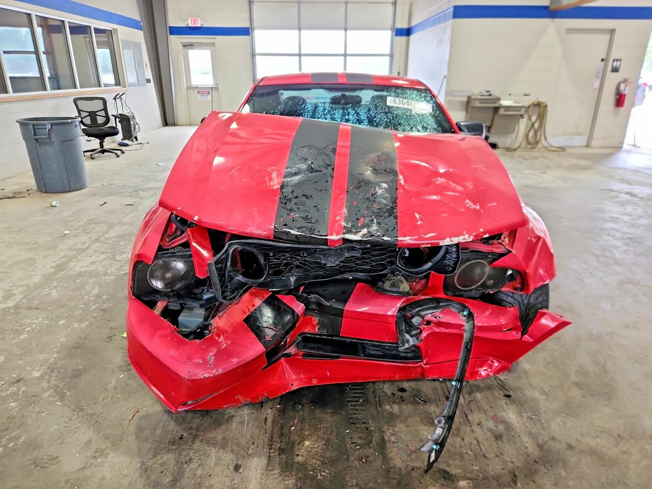 2005 Ford Mustang Gt Red vin: 1ZVFT82H055151317