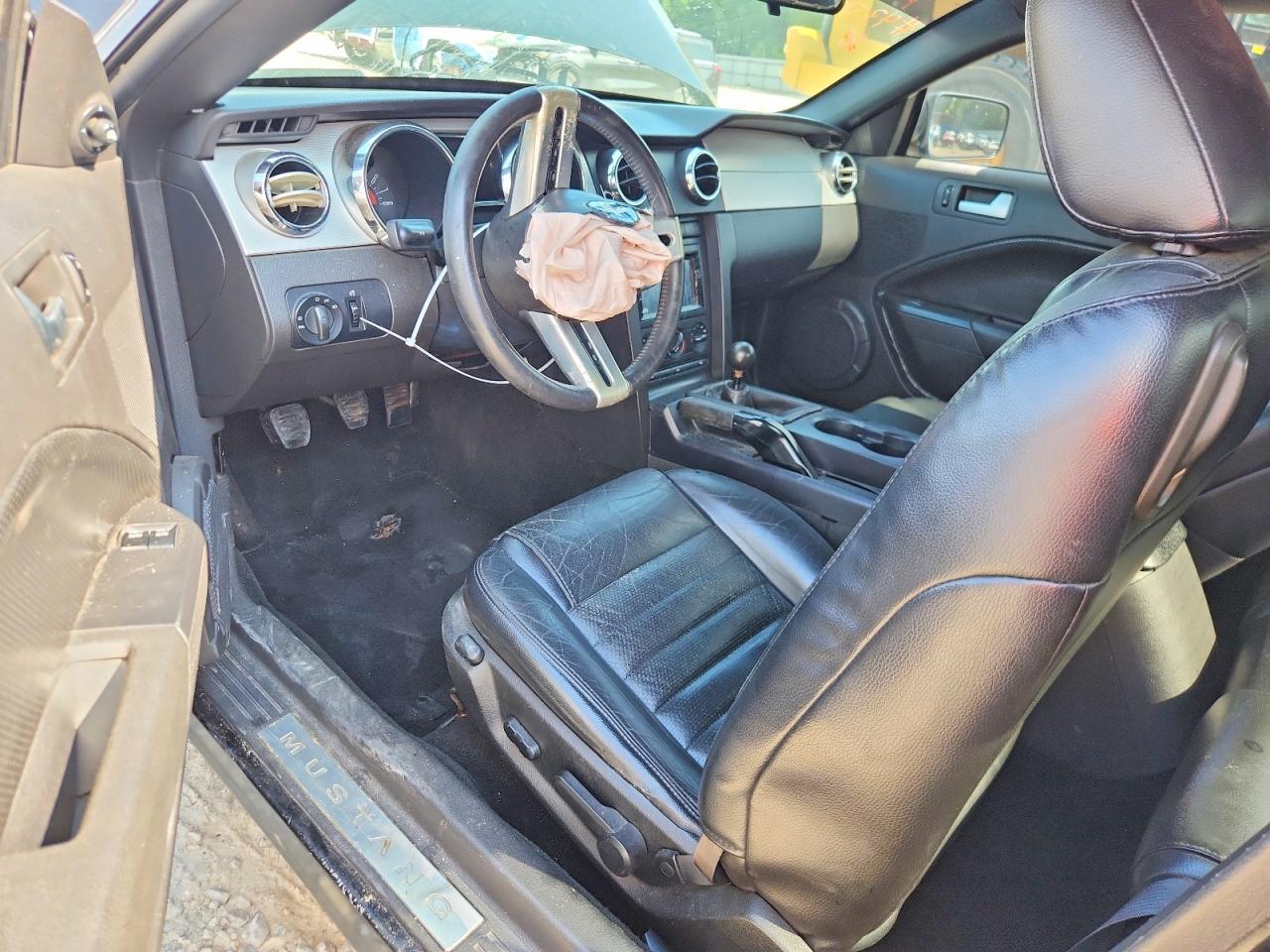 2006 Ford Mustang Gt Черный vin: 1ZVFT82H065222405
